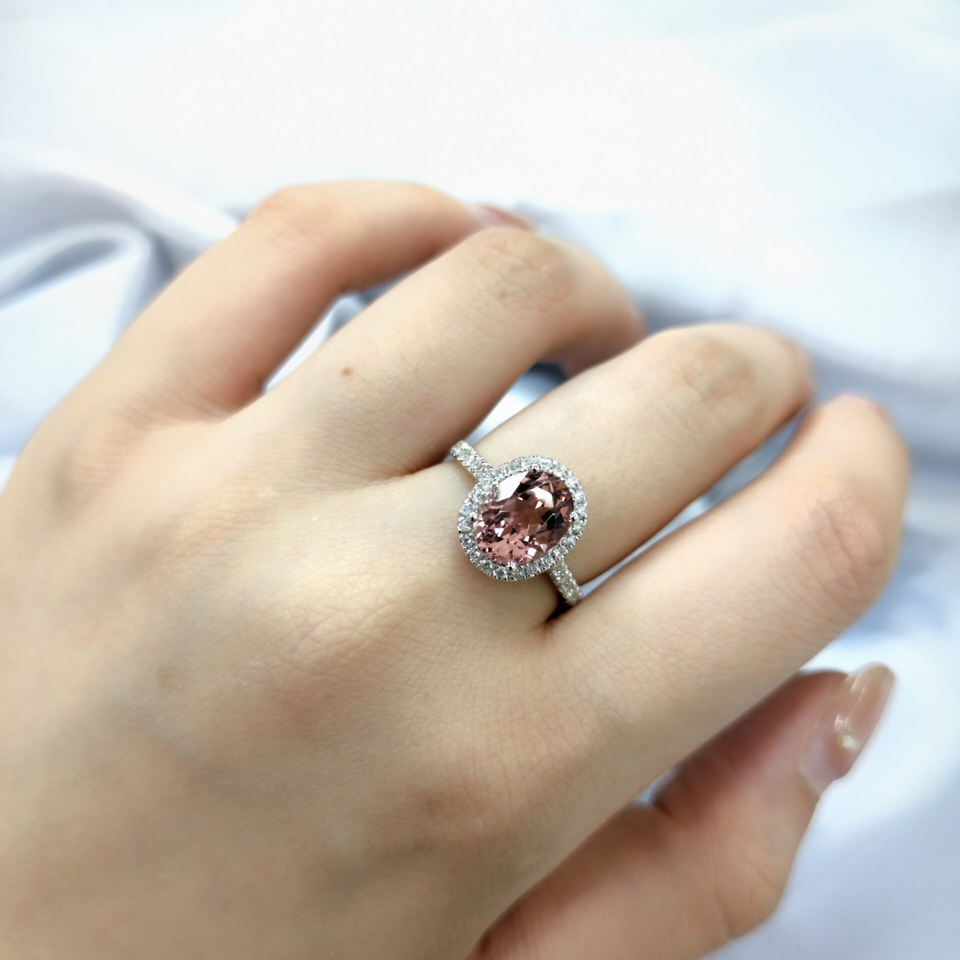 18K White Gold 1.91ct Rubellite and diamond Ring