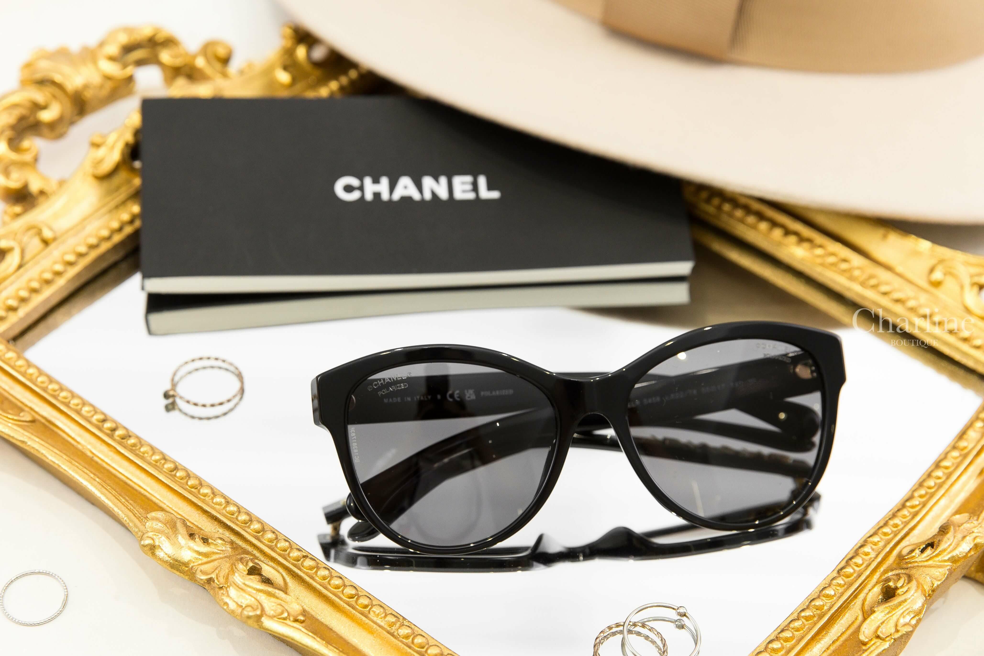 Chanel Pantos Sunglasses 黑色圓框灰色鏡片側邊金色 Logo 太陽眼鏡
