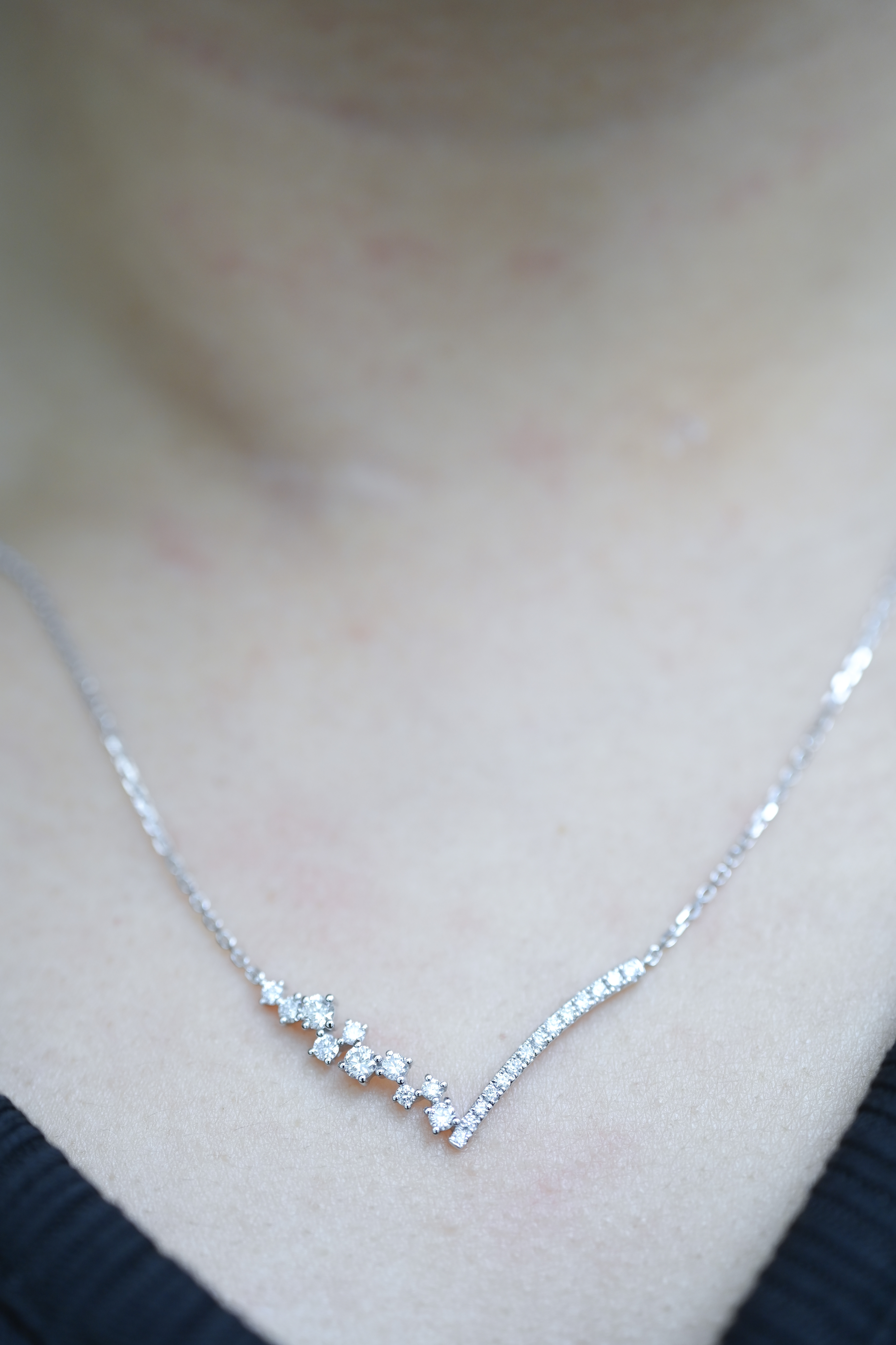 18K Krone Diamond Necklace