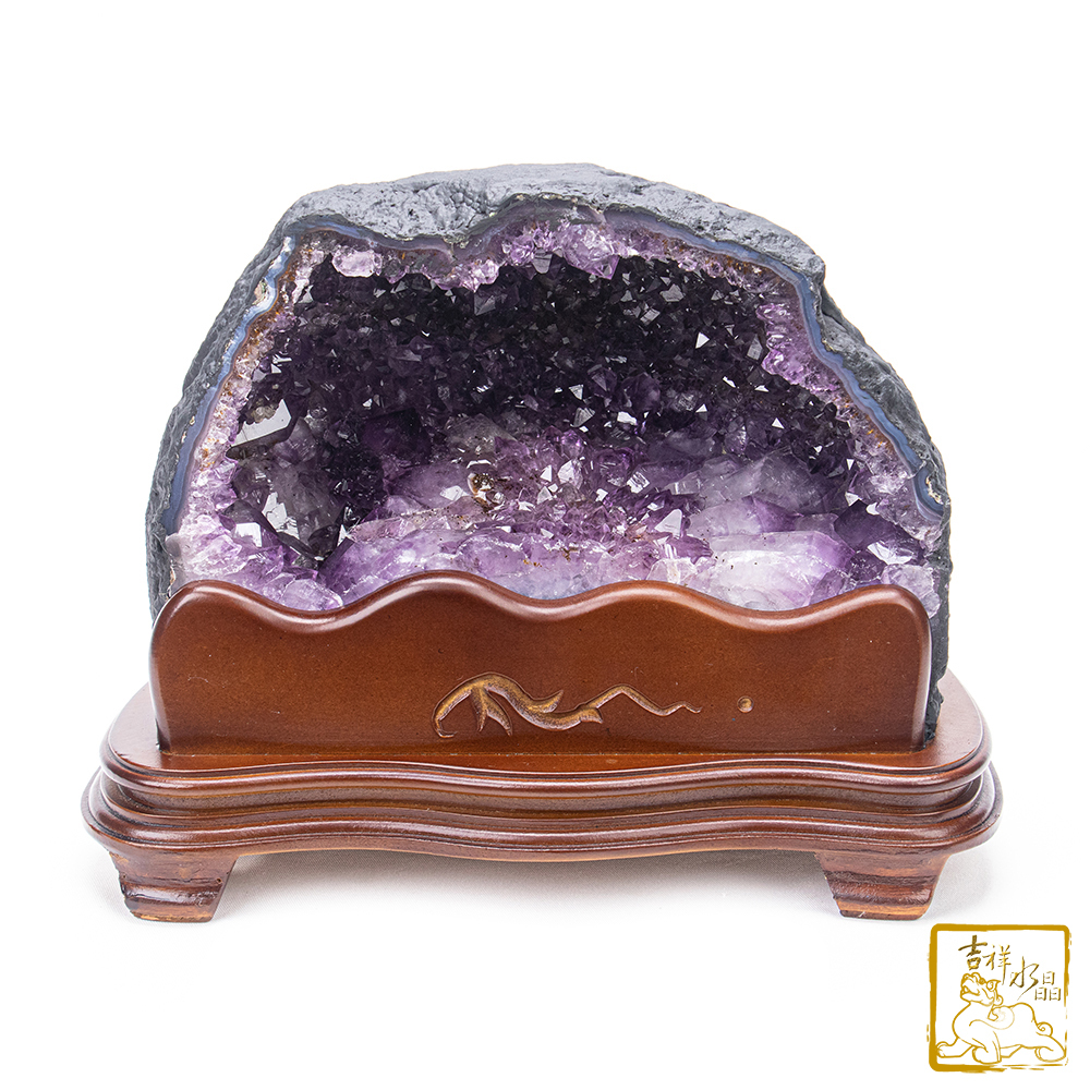 巴西紫水晶洞 8.65kg 催旺文昌