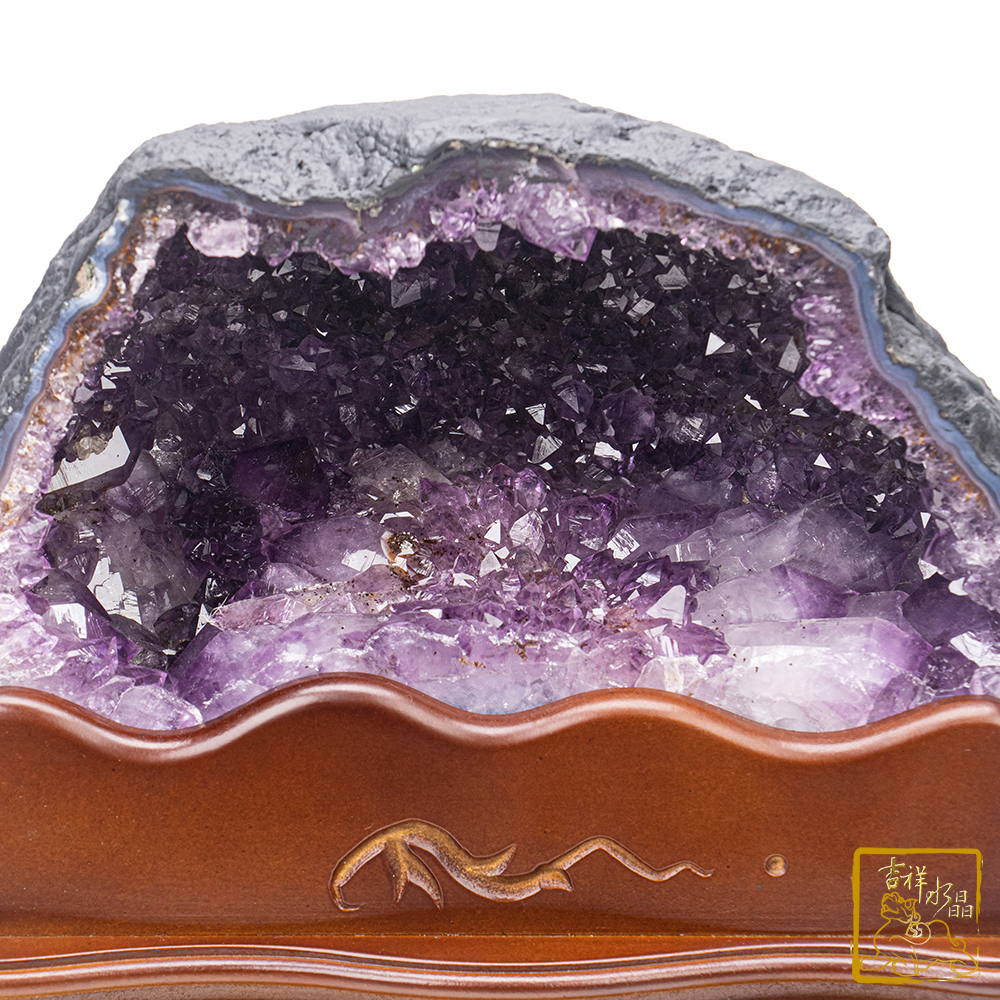 巴西紫水晶洞 8.65kg 催旺文昌