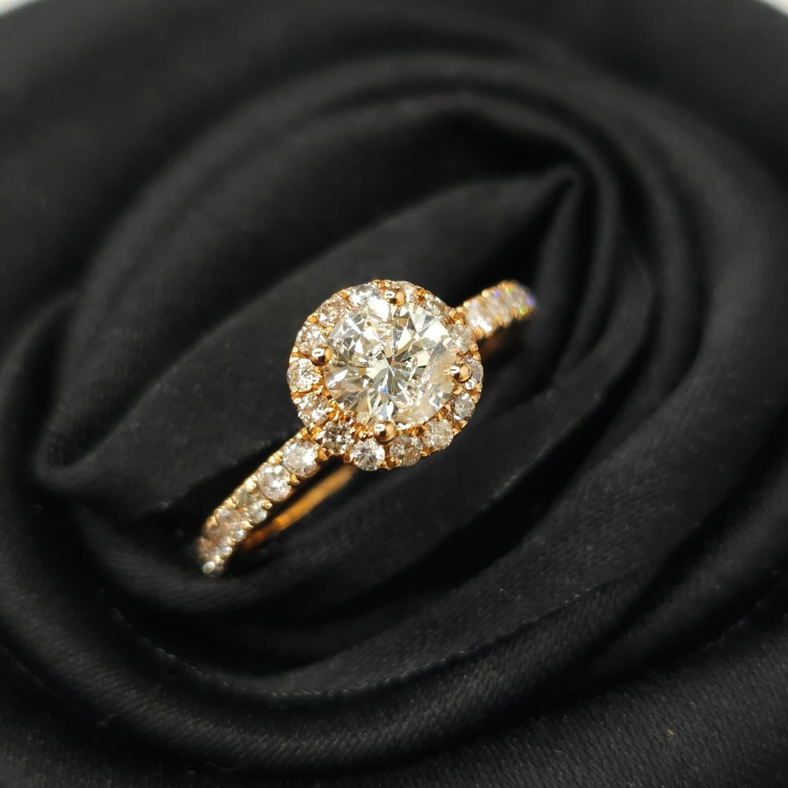 18K Rose Gold 0.85ct Diamond Ring