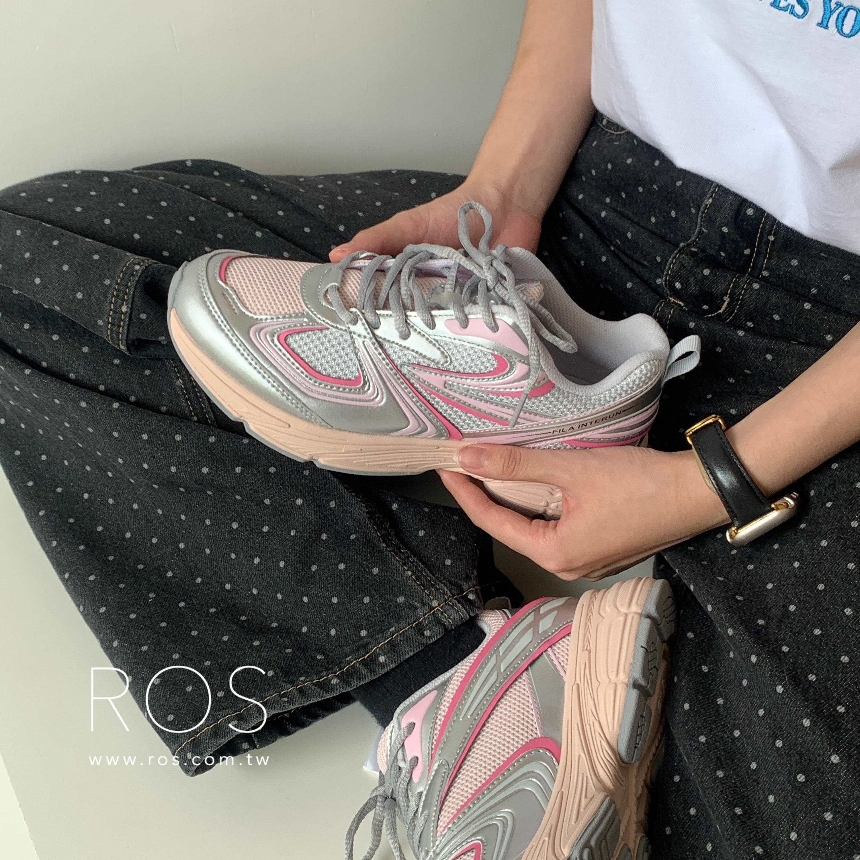 韓韶禧代言款🩷Fila Interrun Light Pink 芭蕾粉白銀