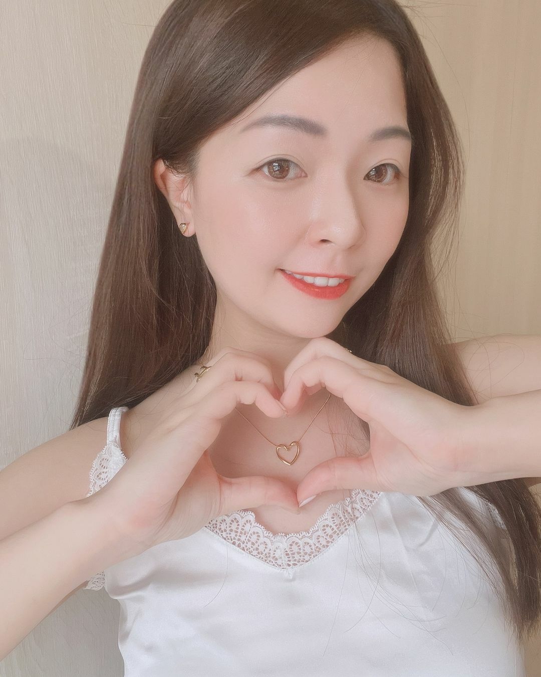 大愛心線條質感不褪色項鍊