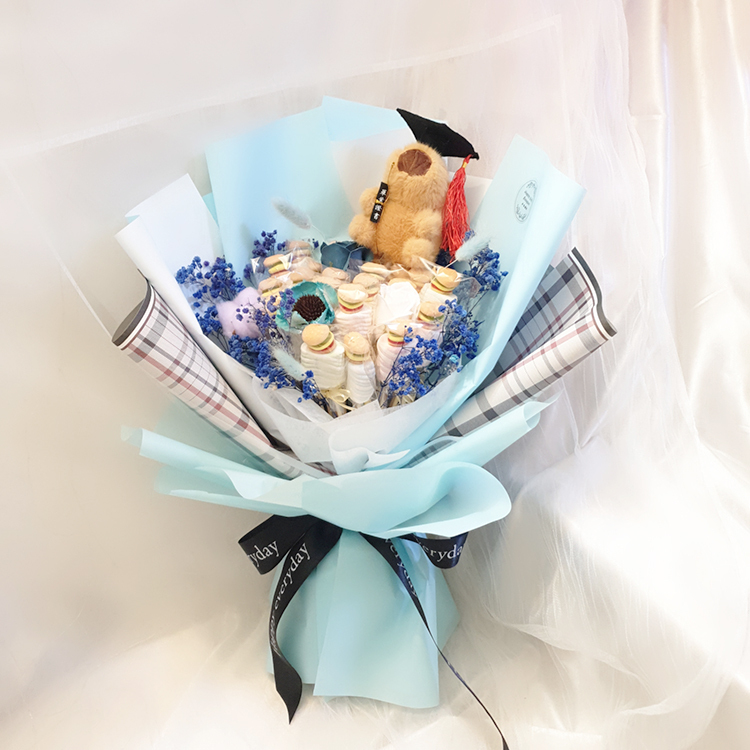 卡比巴拉花束,卡皮巴拉棉花糖乾燥花花束,卡比巴拉畢業花束,卡皮巴拉畢業花束,capybara bouquet