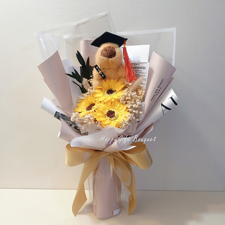 卡比巴拉花束,卡皮巴拉向日葵香皂花花束,卡比巴拉畢業花束,卡皮巴拉畢業花束,capybara bouquet