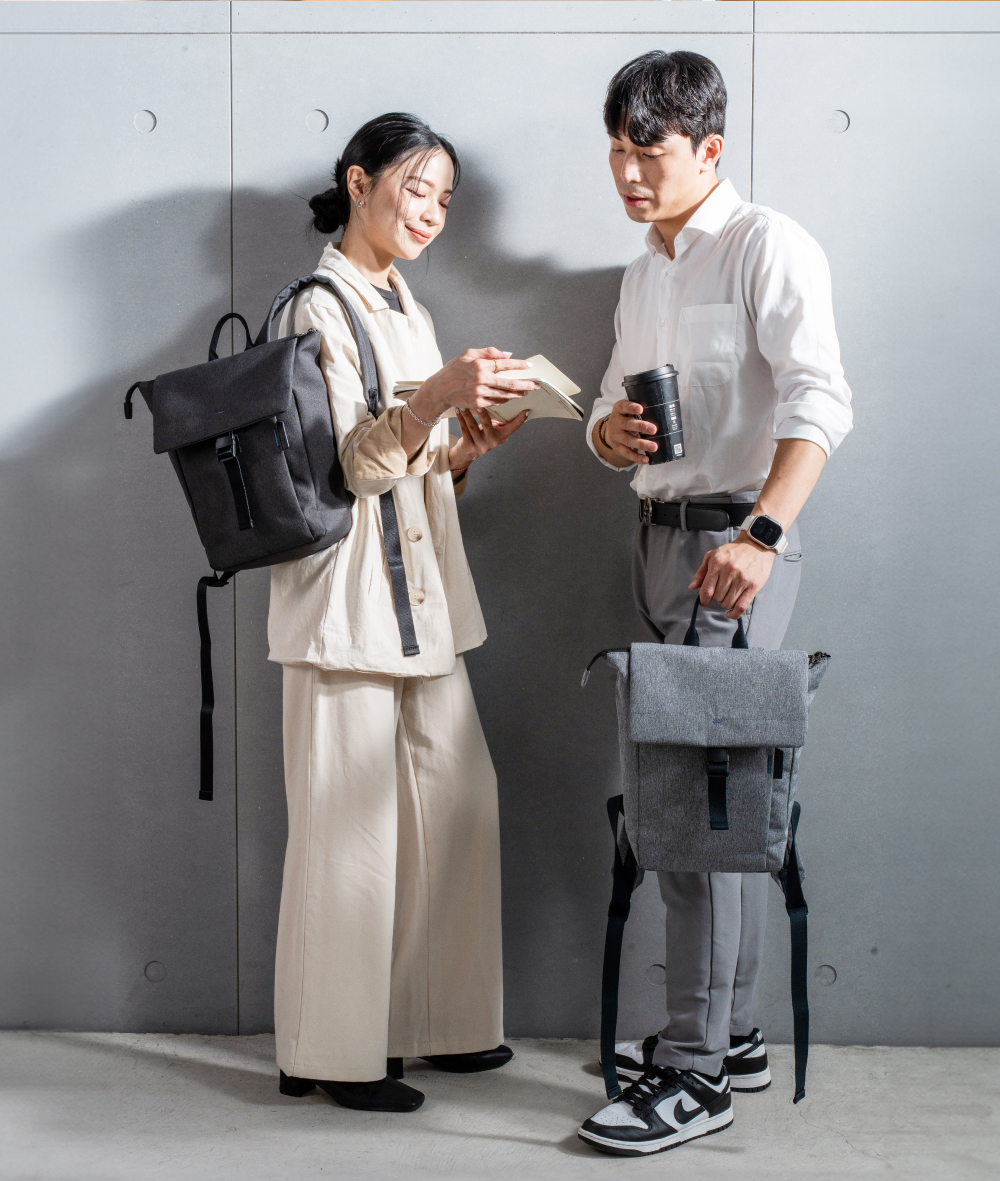 satana Fresh 青職人俐落率性後背包-麻花灰 SFG0091-707 男女形象照