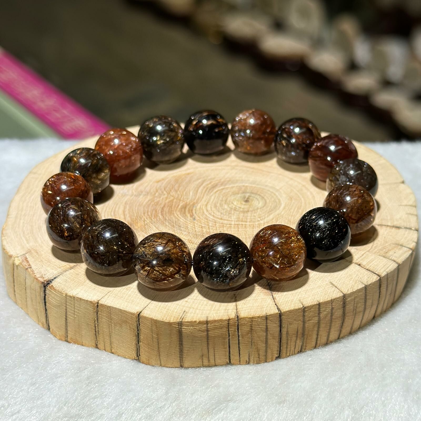 大m 高品✨黑金碧髮手串 13 mm +/-