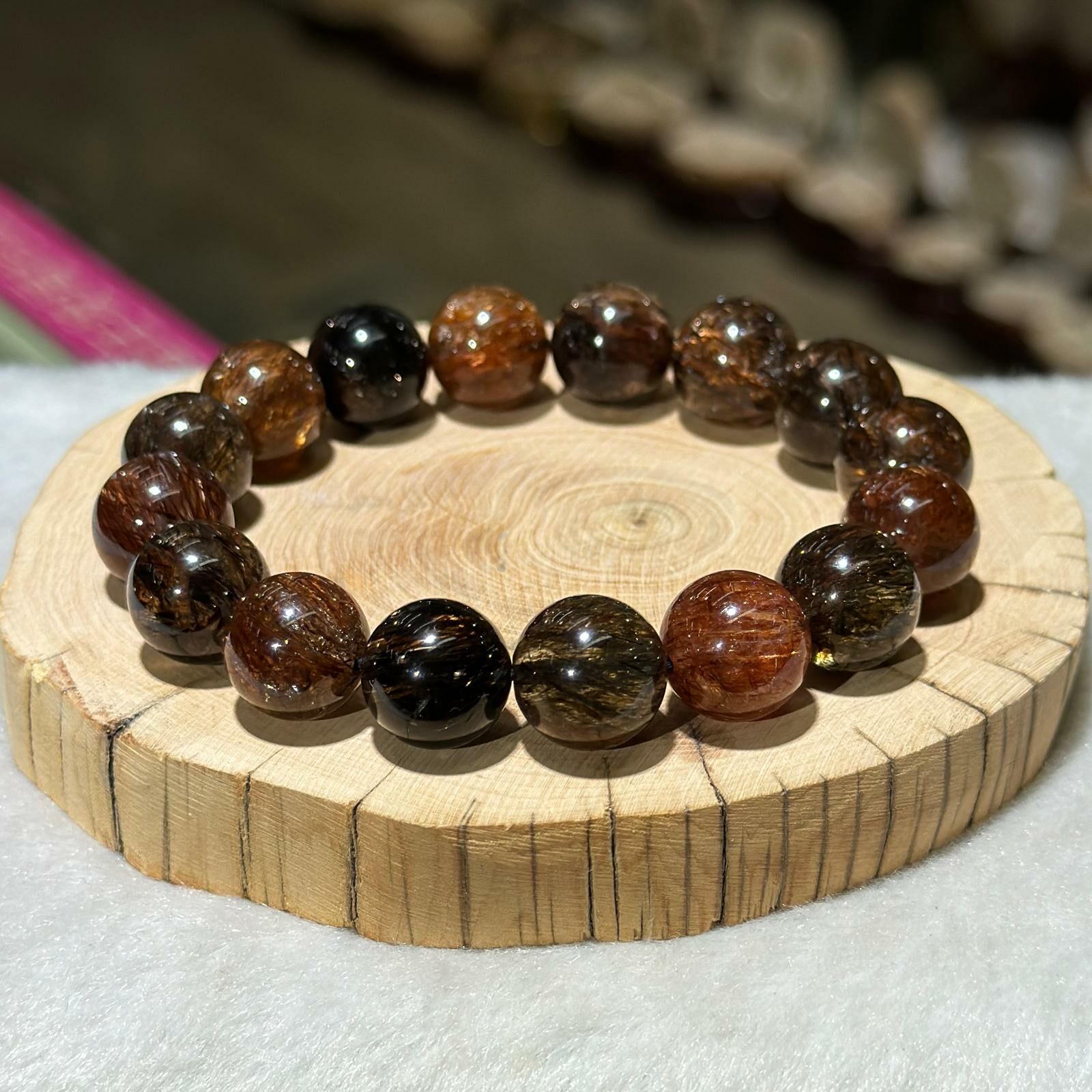 大m 高品✨黑金碧髮手串 13 mm +/-