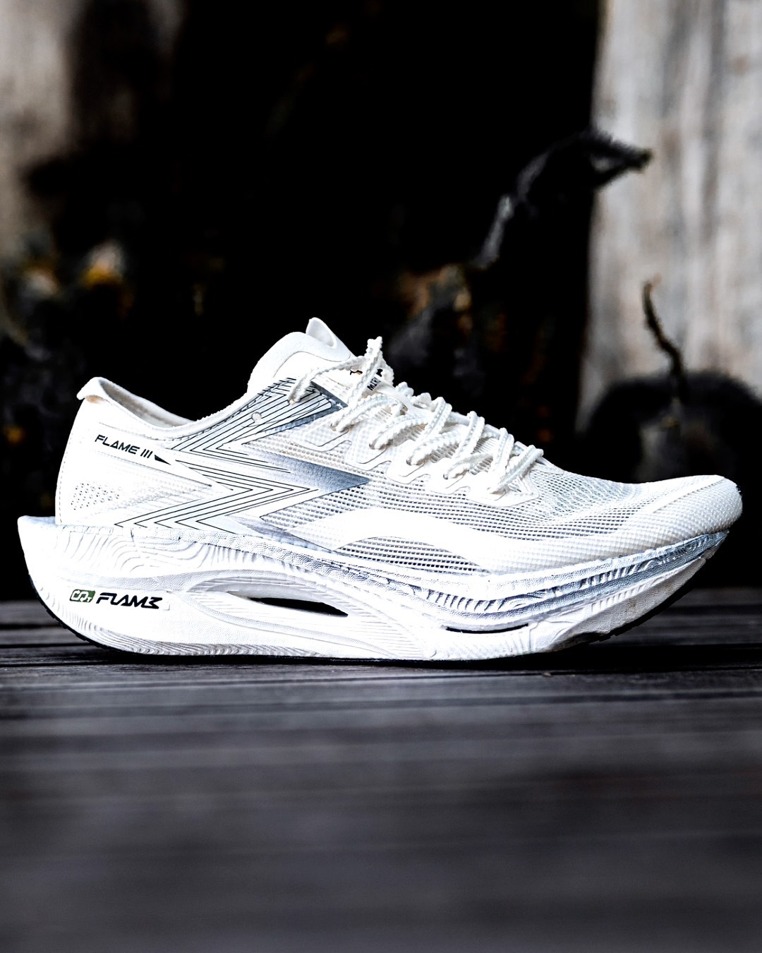 『 限時2日 』飛燃 滿滿細節 專業跑鞋的翹楚👀 ”重量輕於92%的競技跑鞋 居然比哀鳳還輕！“