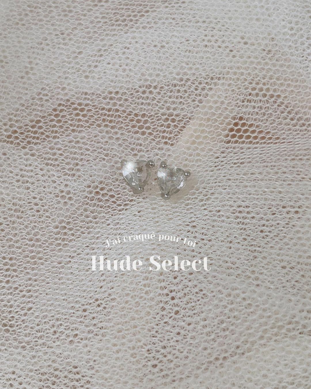E12 Handmade polished heart earrings 天然愛心白水晶純銀耳環 - silver925