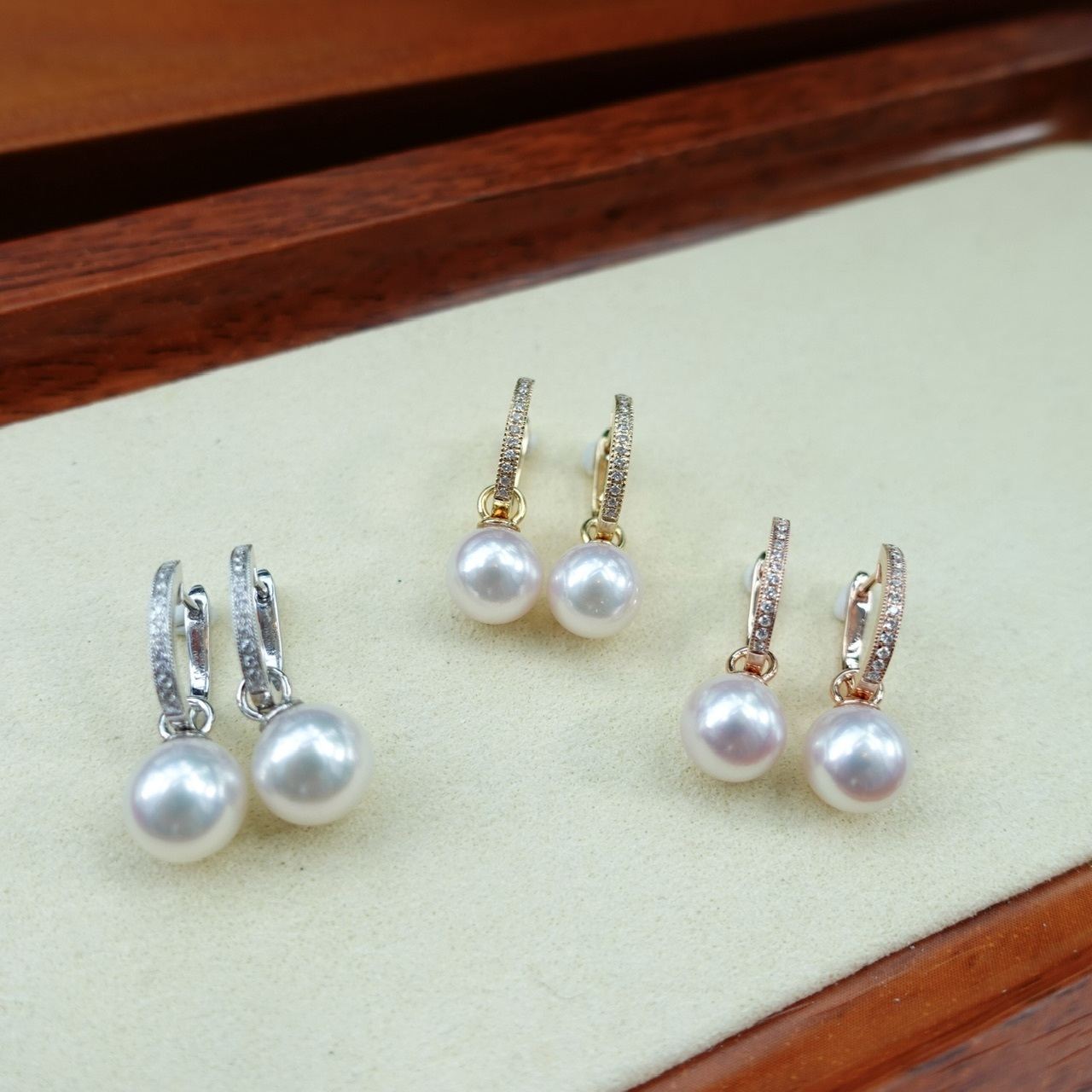 18K金日本Akoya珍珠鑽石耳拍 (8-9mm)