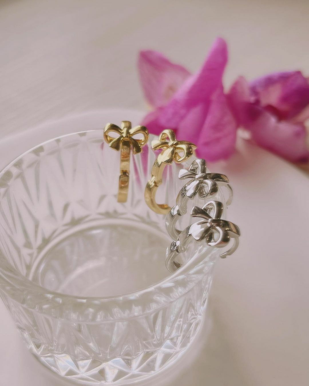 精緻緞帶蝴蝶結純銀耳扣