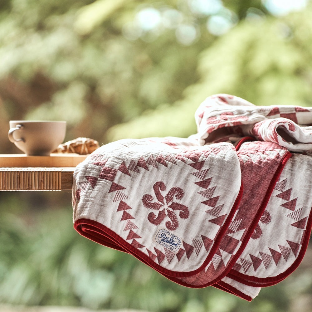 Basshu Gauze Blanket Red