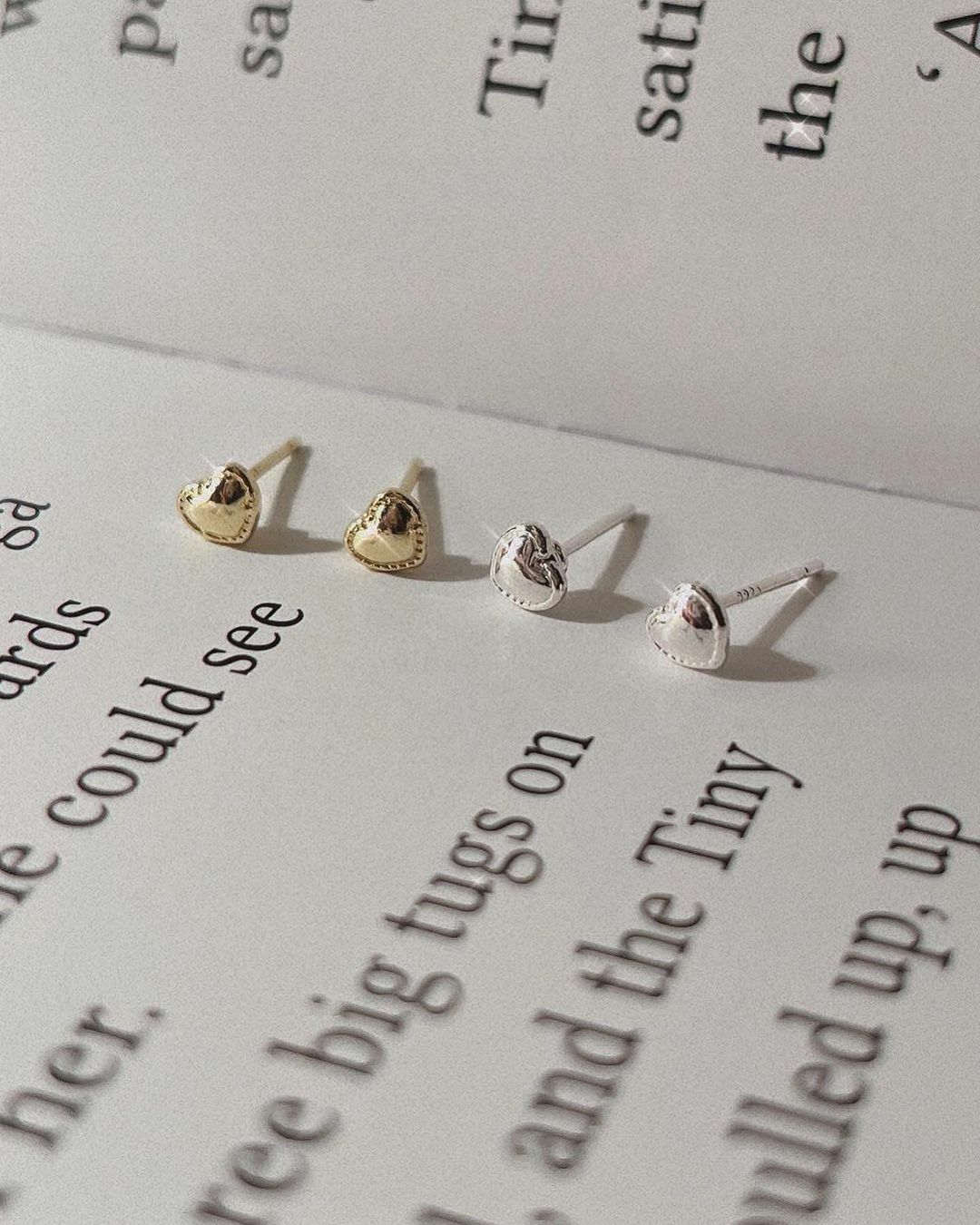 蓬蓬立體愛心小點點邊框純銀耳環