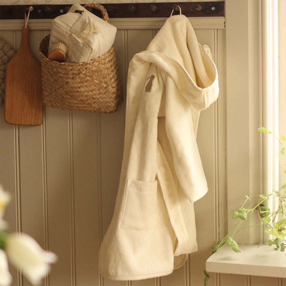 Avery Row 有機棉幼兒連帽浴袍-花園小兔