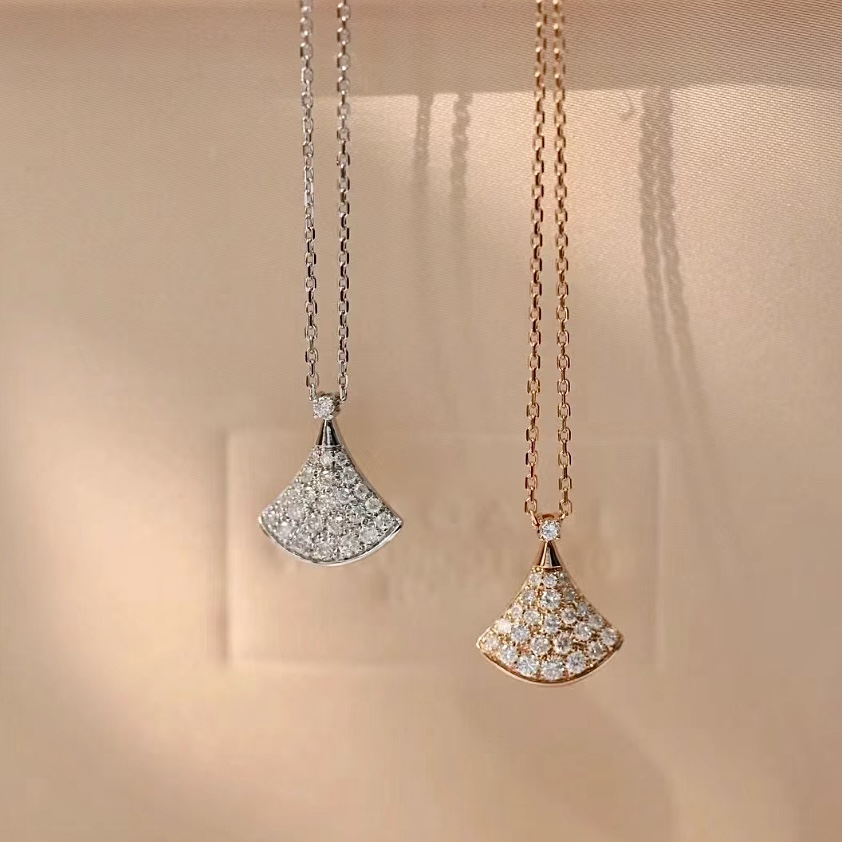 18k Divas’Dream滿鑽小裙子高奢定製鈦鋼項鍊