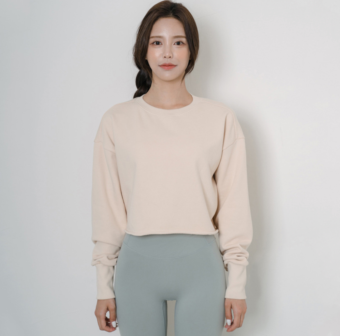 車線毛邊款短版束口袖運動上衣（五色）