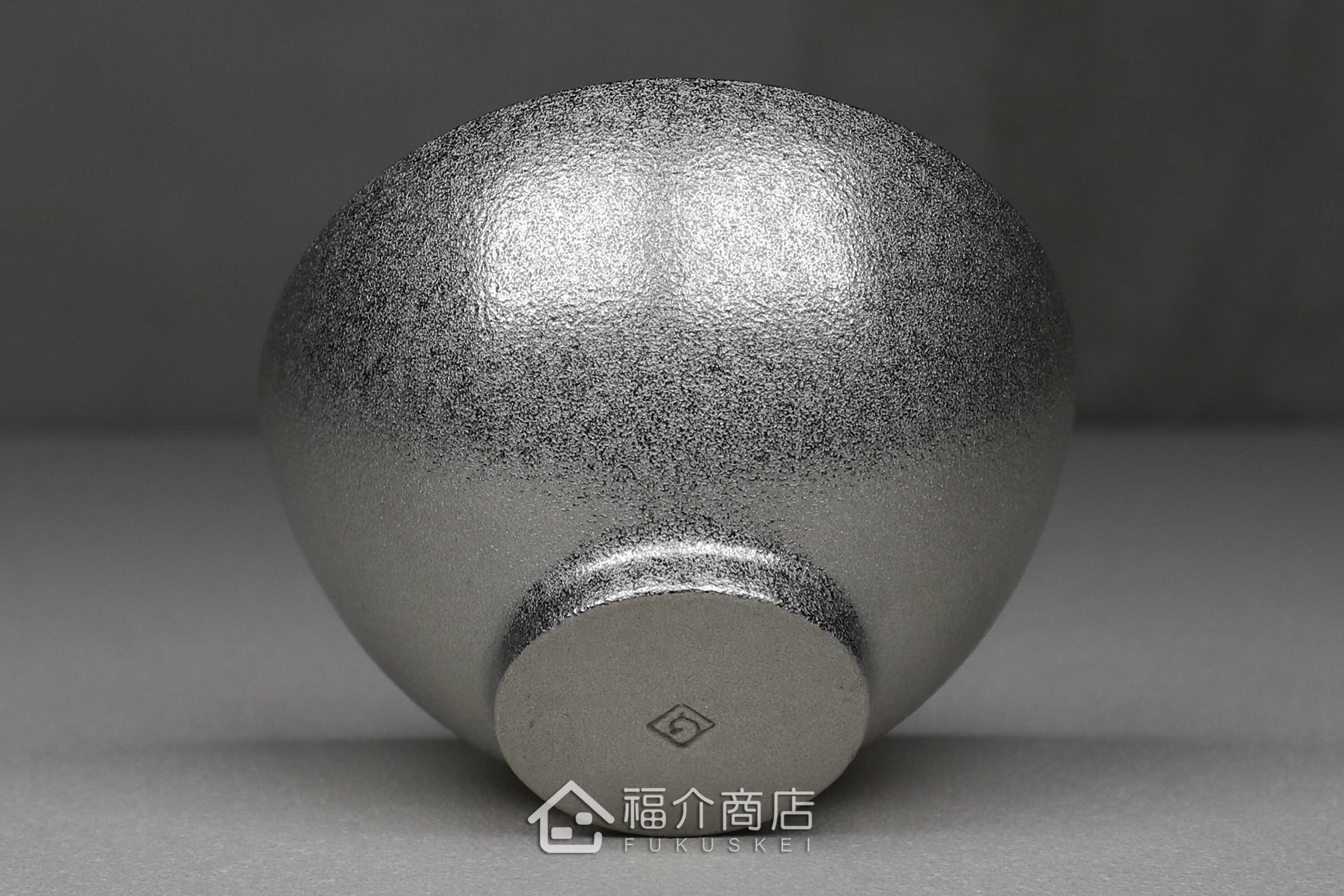 喝日本清酒的吉祥八角紋錫製杯子