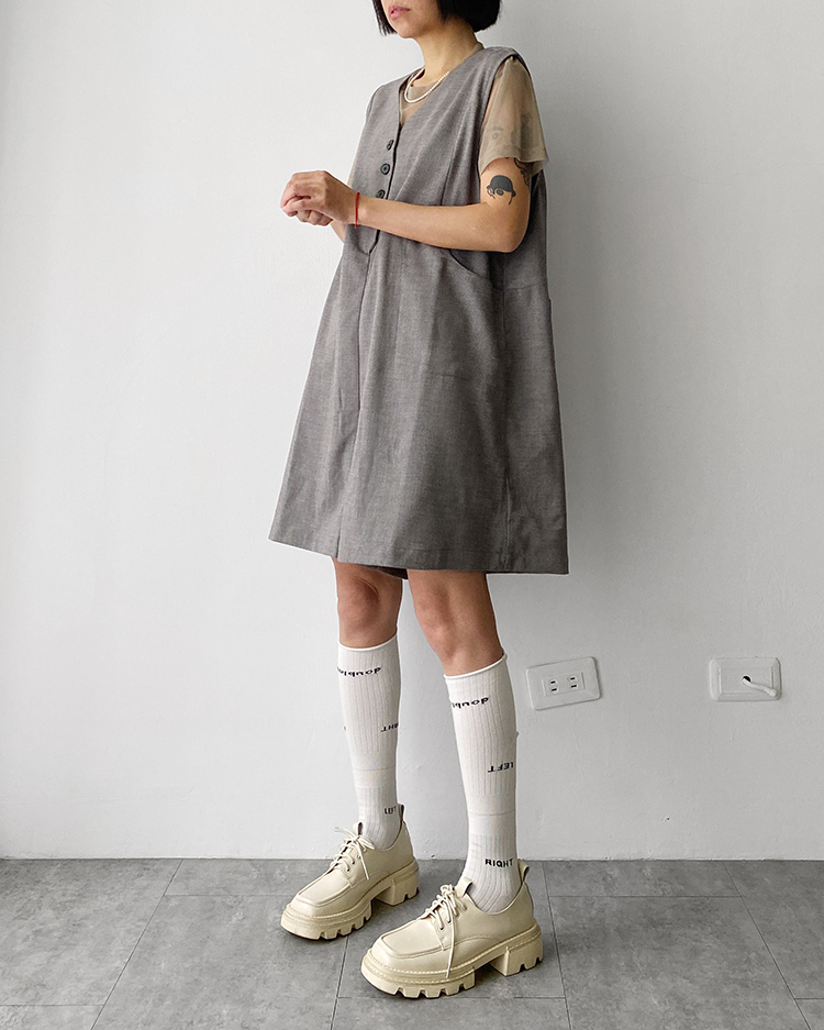 MFD-2556 V領寬鬆連身褲