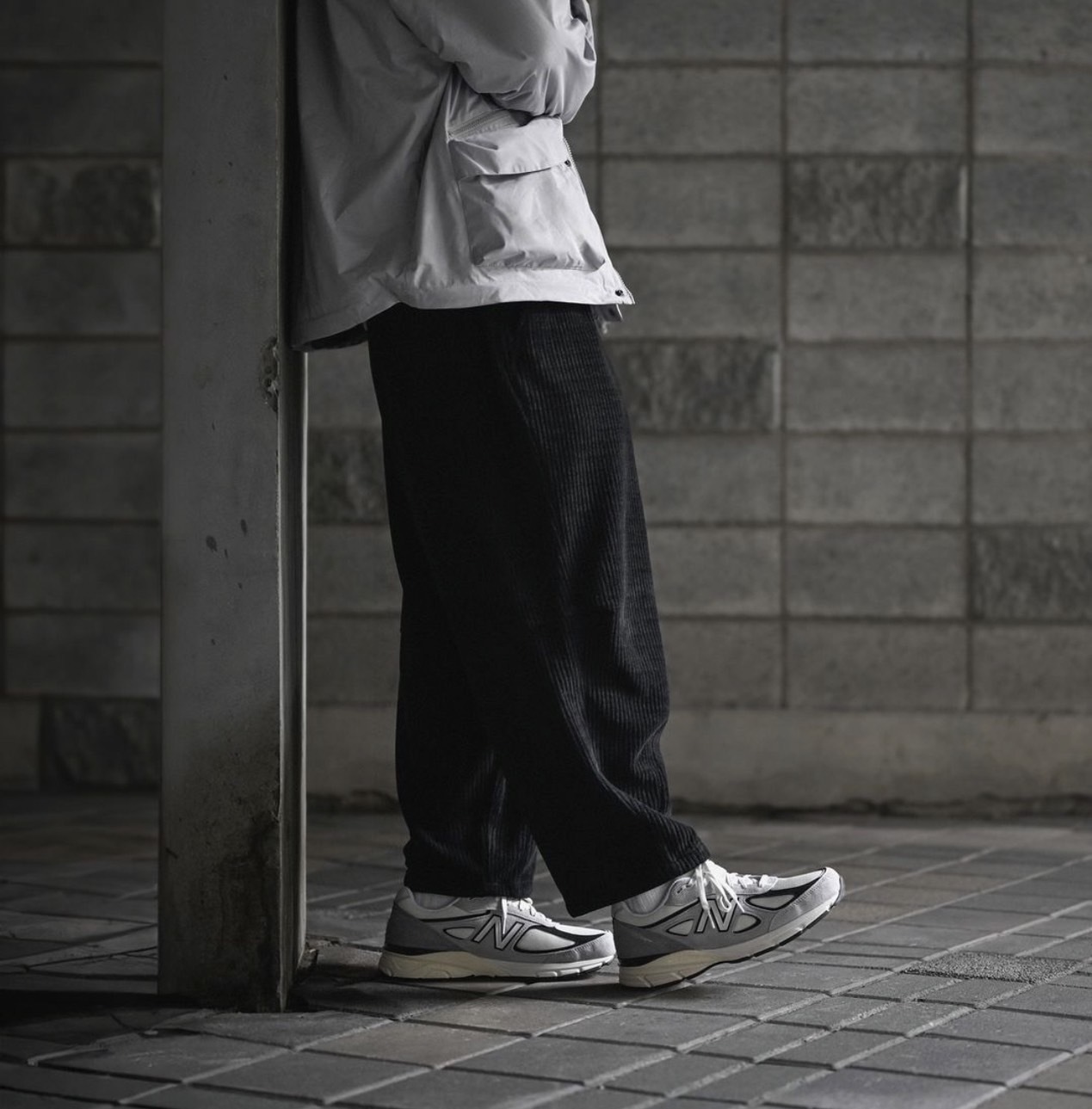 預購 New Balance NB 990 v4 灰黑