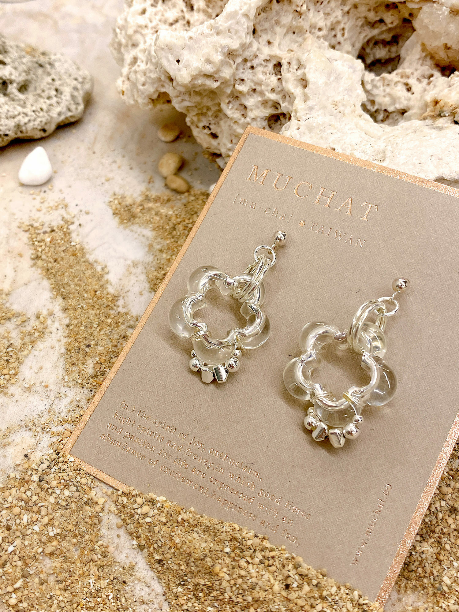一場泡泡雨。MUCHAT手作鏤空透明花圈純銀針耳環