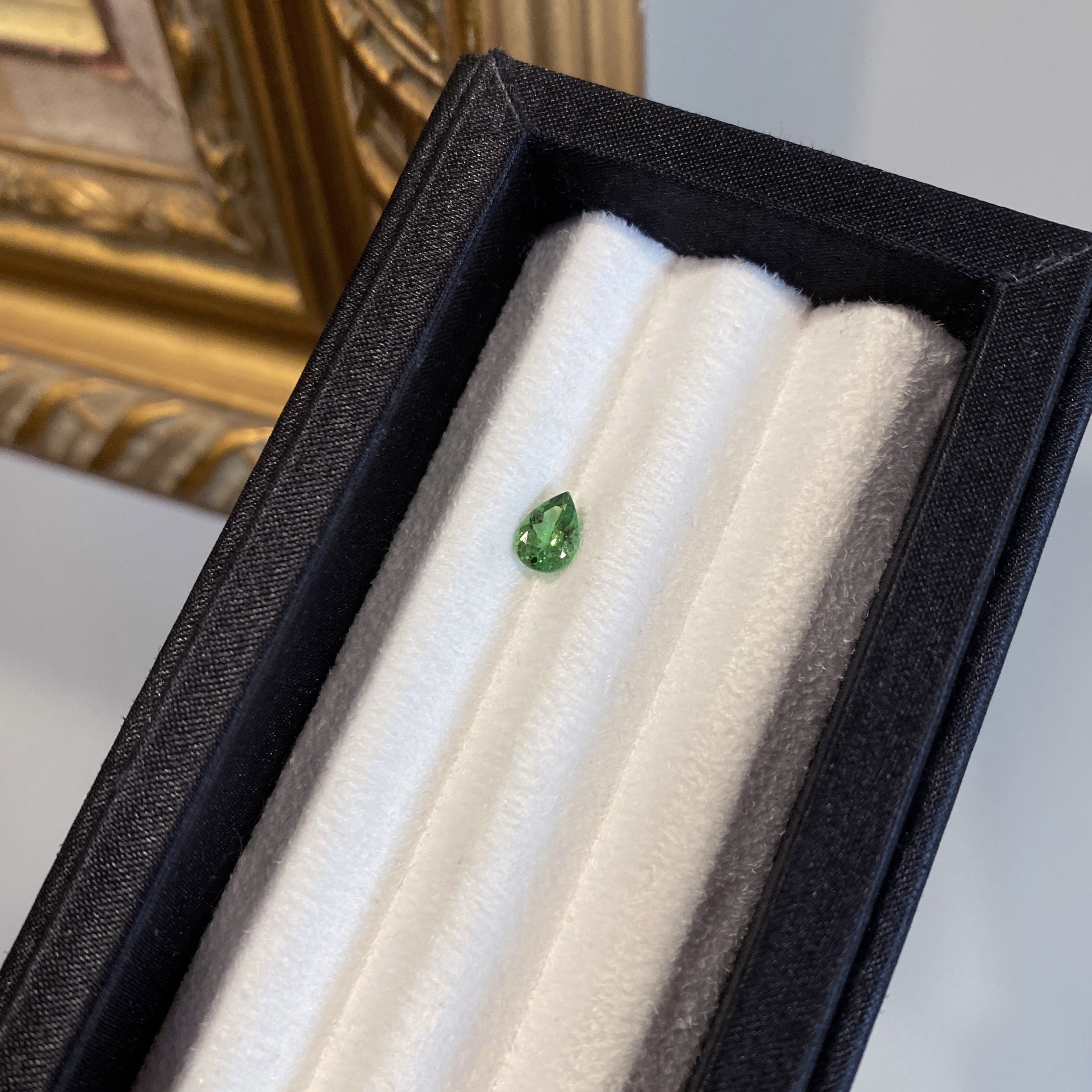 沙佛萊石 Tsavorite/0.65克拉