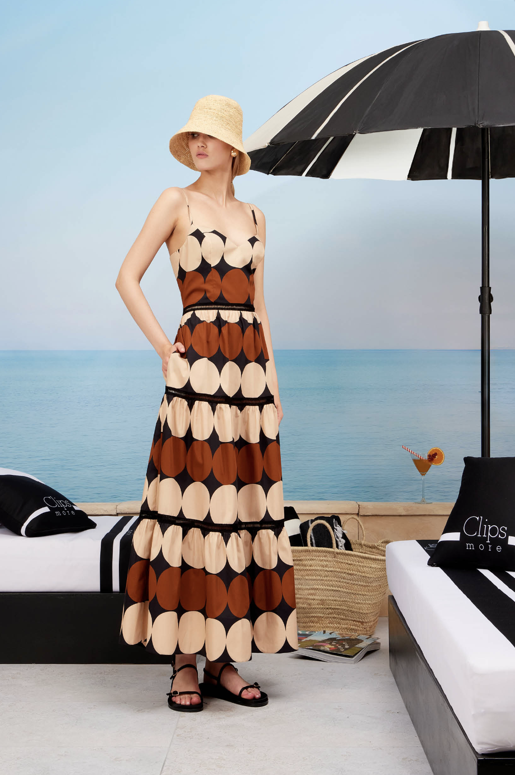 Clips more時尚圓洋裝