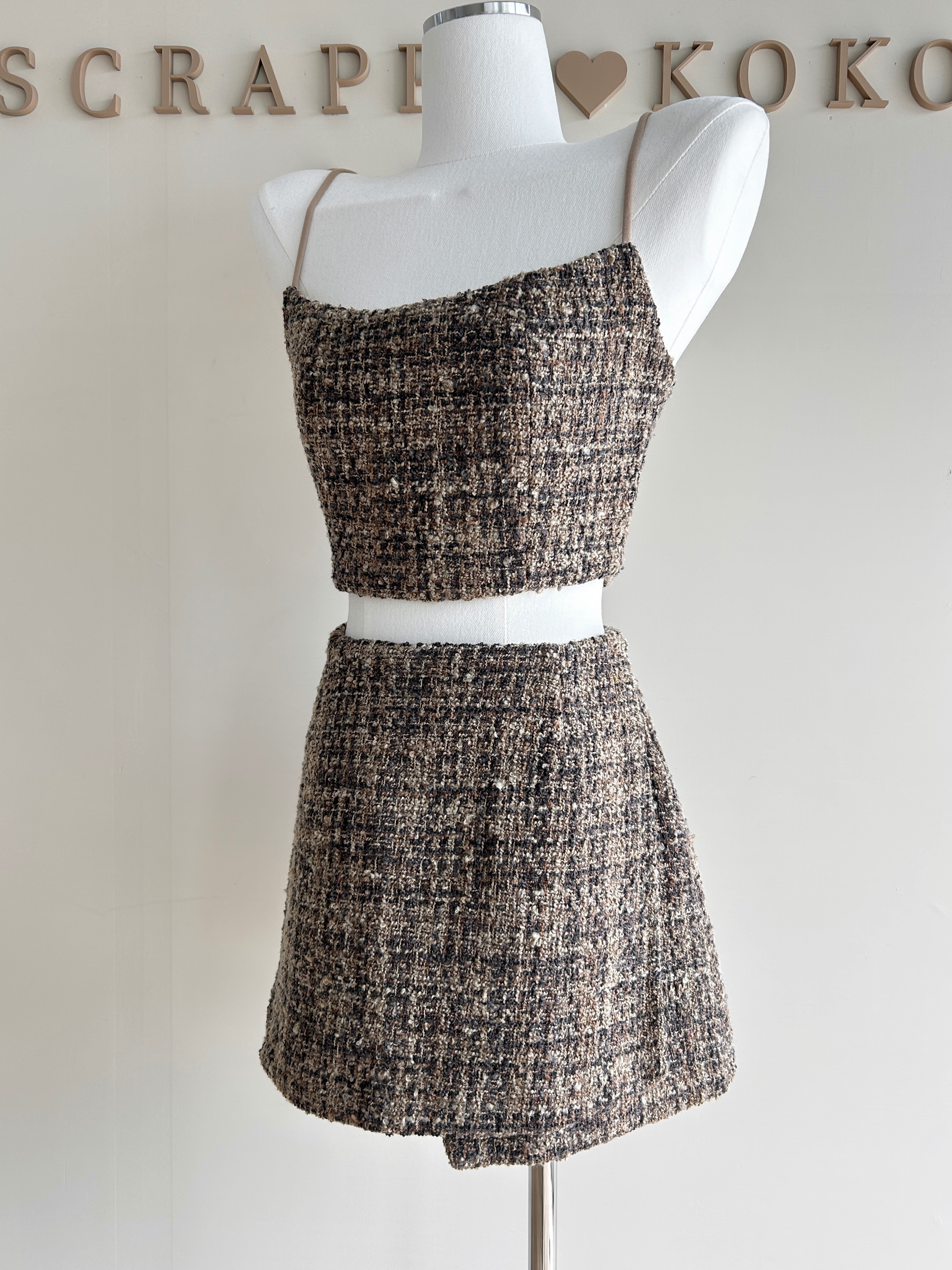 Teddy  毛呢細肩帶背心+短裙