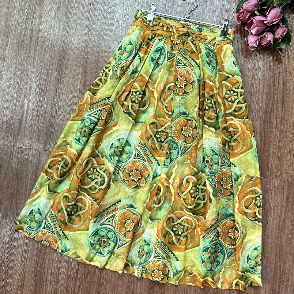 華麗感色打褶腰位傘形半身裙