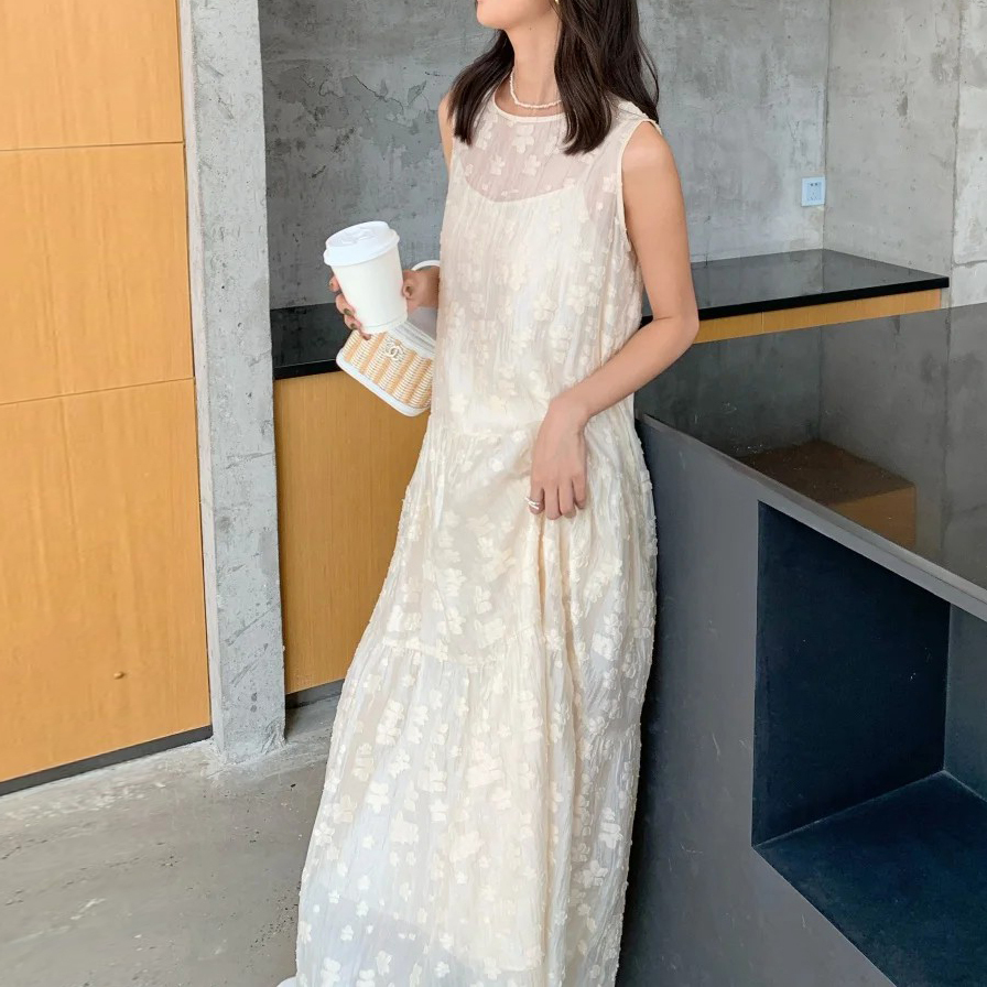 立體蕾絲織紋透膚長洋裝+內搭背心SET-S-M (Elegant & Love)