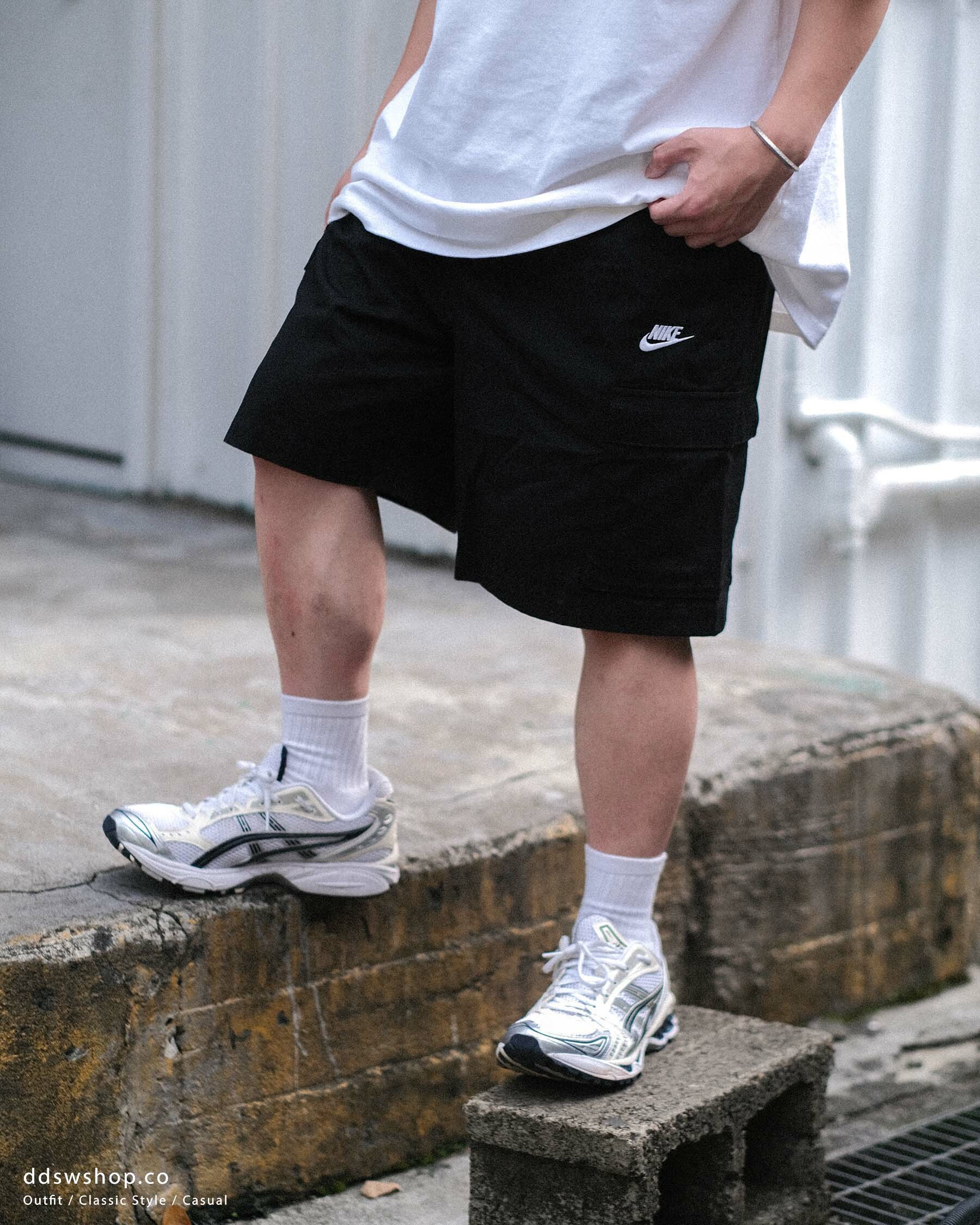 Nike NSW 抗撕裂工裝短褲 FB1247-010