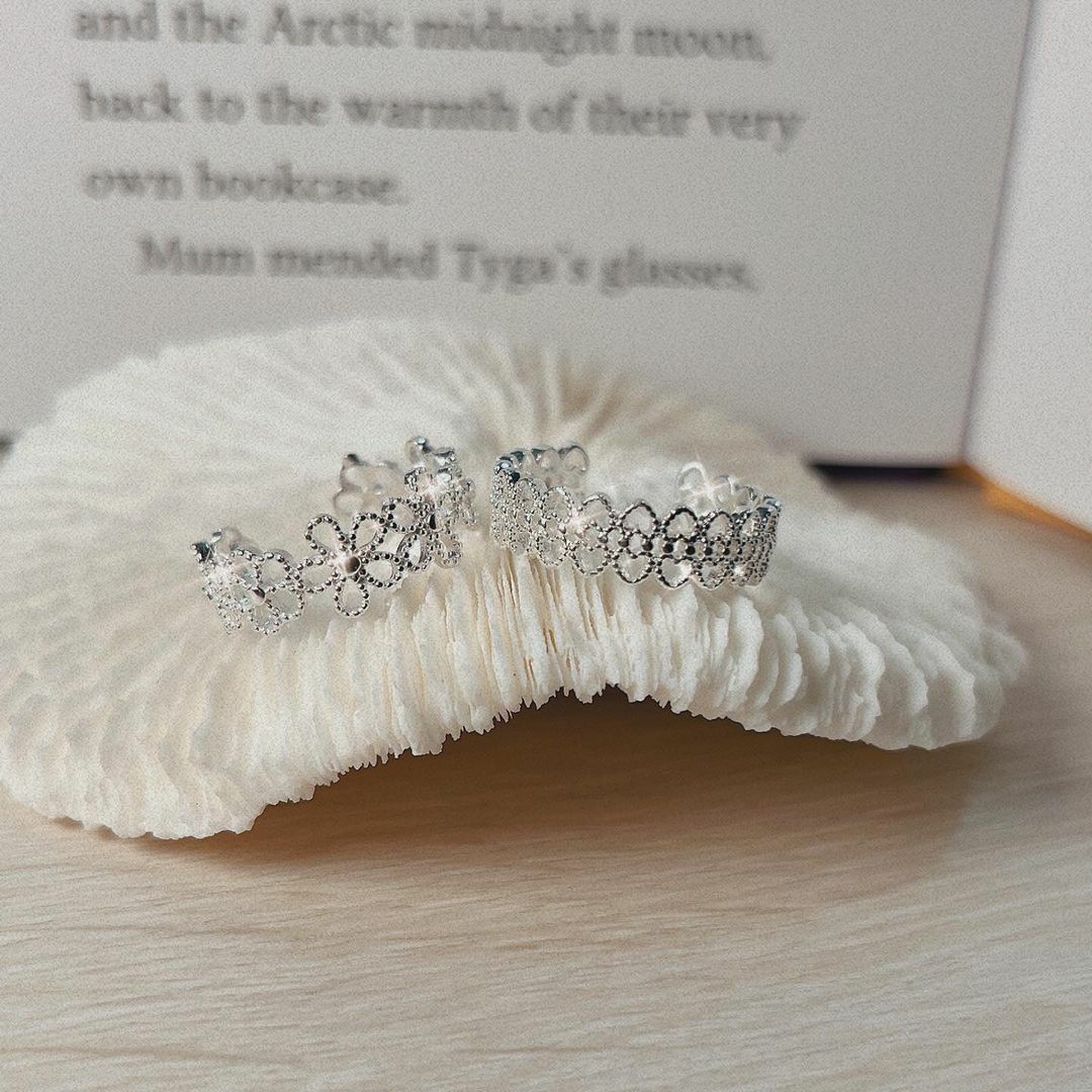 簍空純銀花花跟蕾絲開口戒