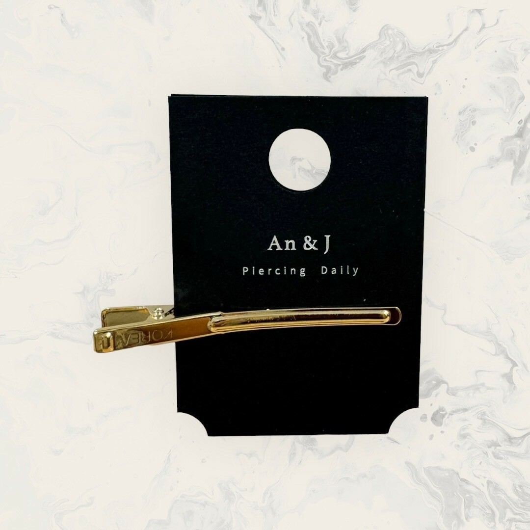 韓國直送髮飾 中水滴大珍珠立體金框中鋯蝴蝶結手工髮夾