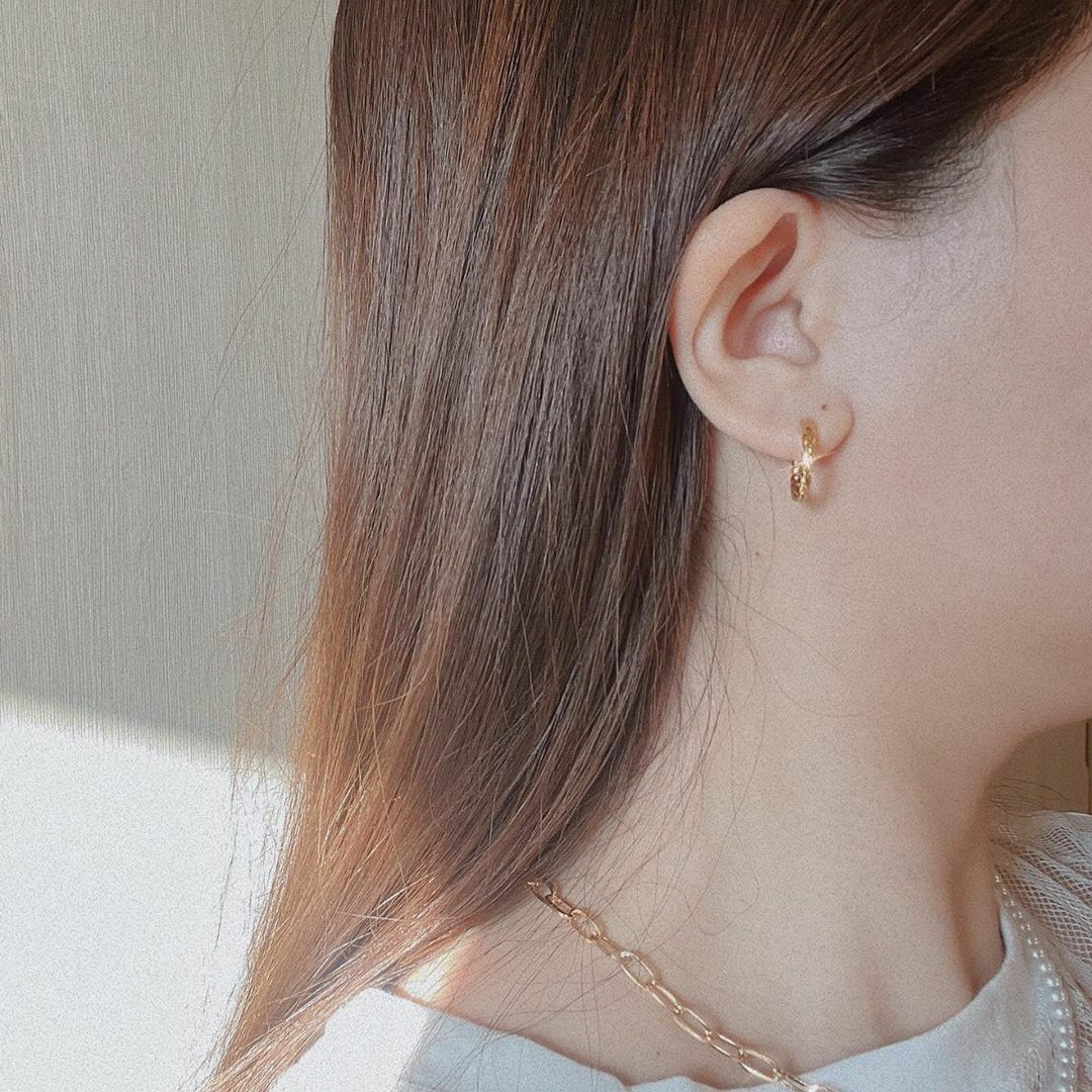 美麗閃亮的水波紋路不褪色醫療鋼耳扣