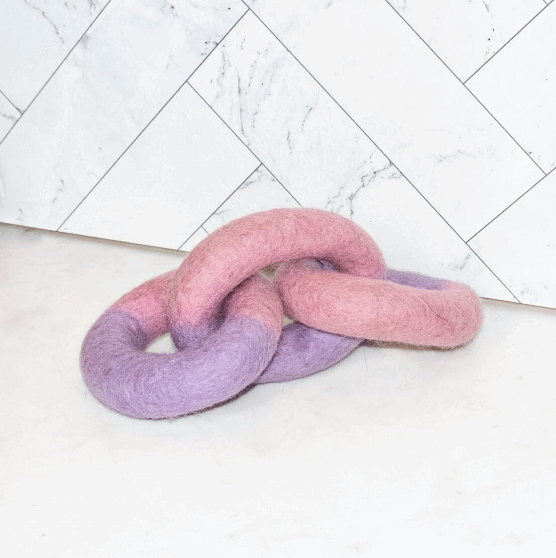 可做為狗狗藏食玩具使用