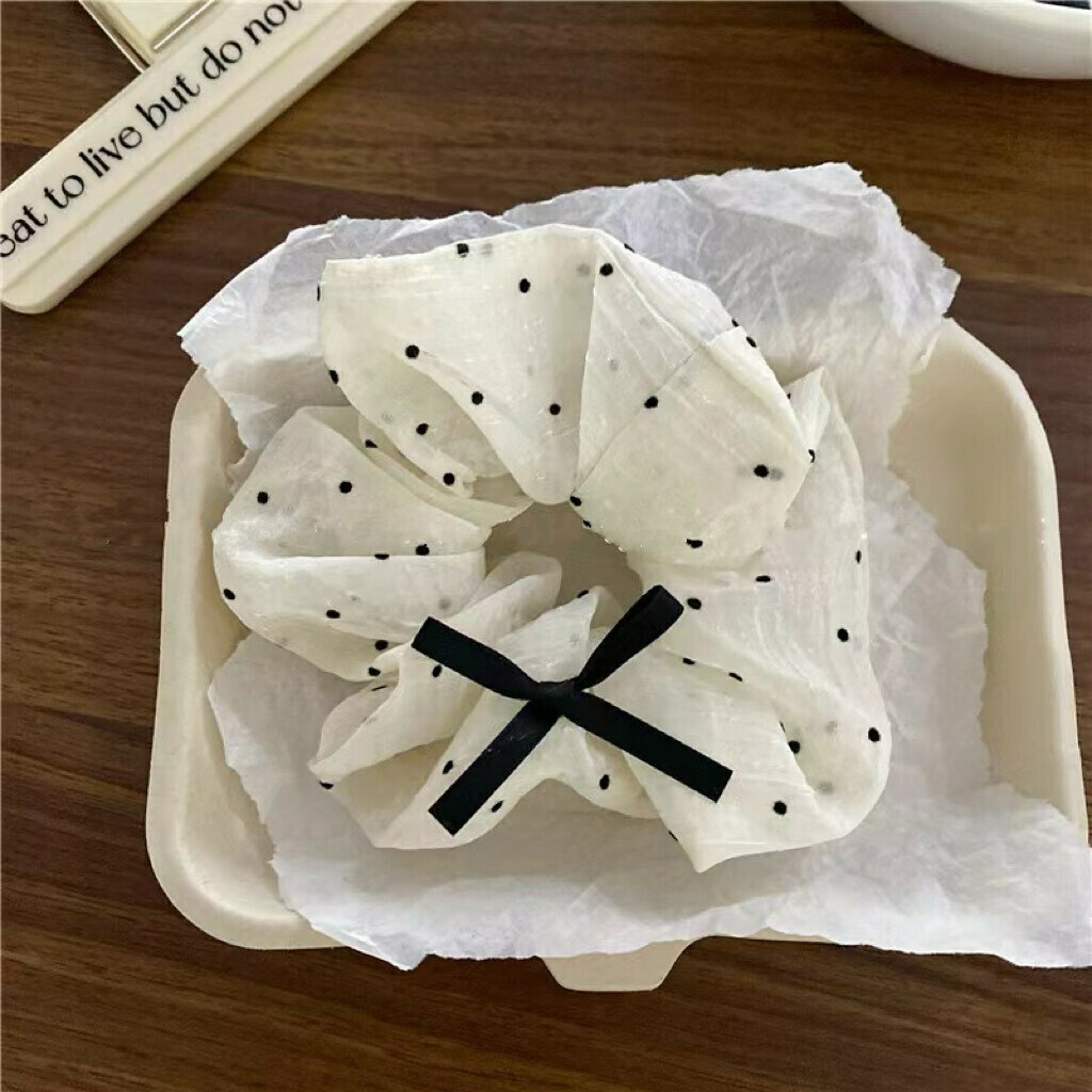 J11蝴蝶結圓點大腸髮圈