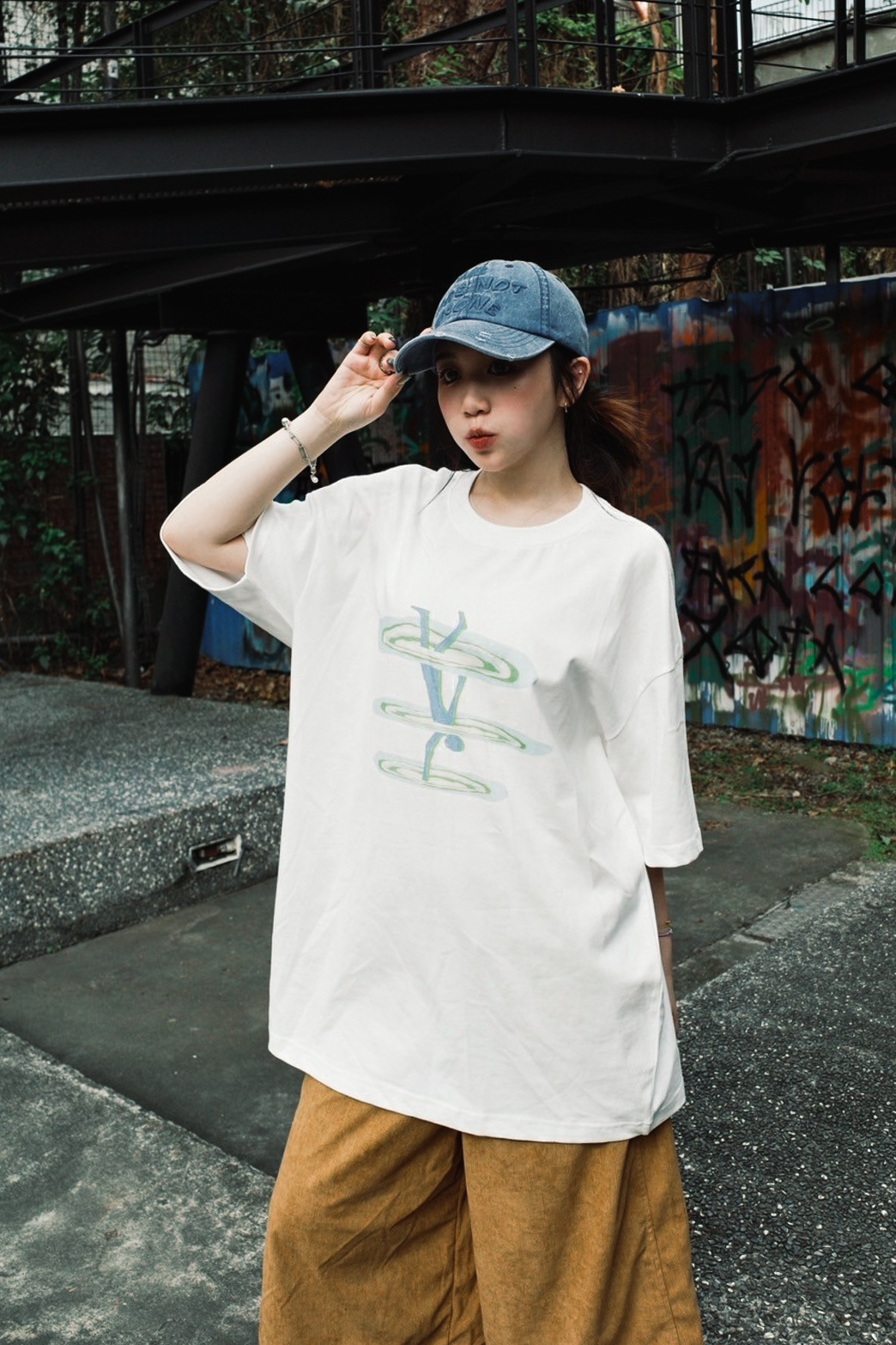 『Always_Good』墜落漩渦 插畫 印花 短TEE