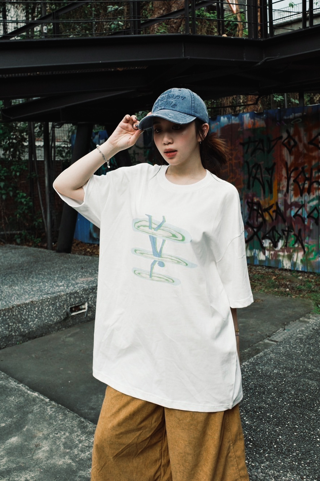 『Always_Good』墜落漩渦 插畫 印花 短TEE