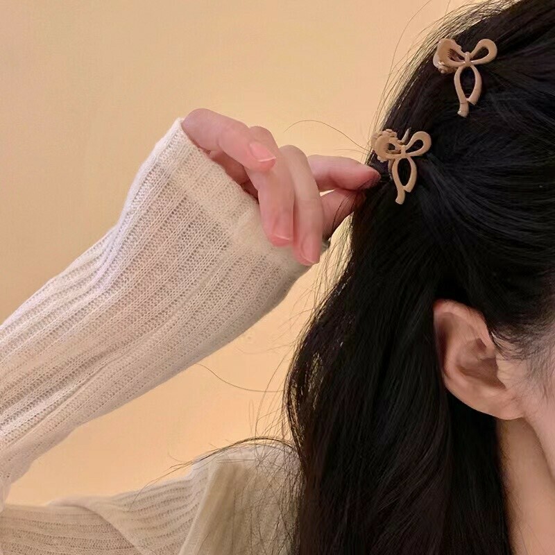 J33烤漆蝴蝶結小抓夾（單支）