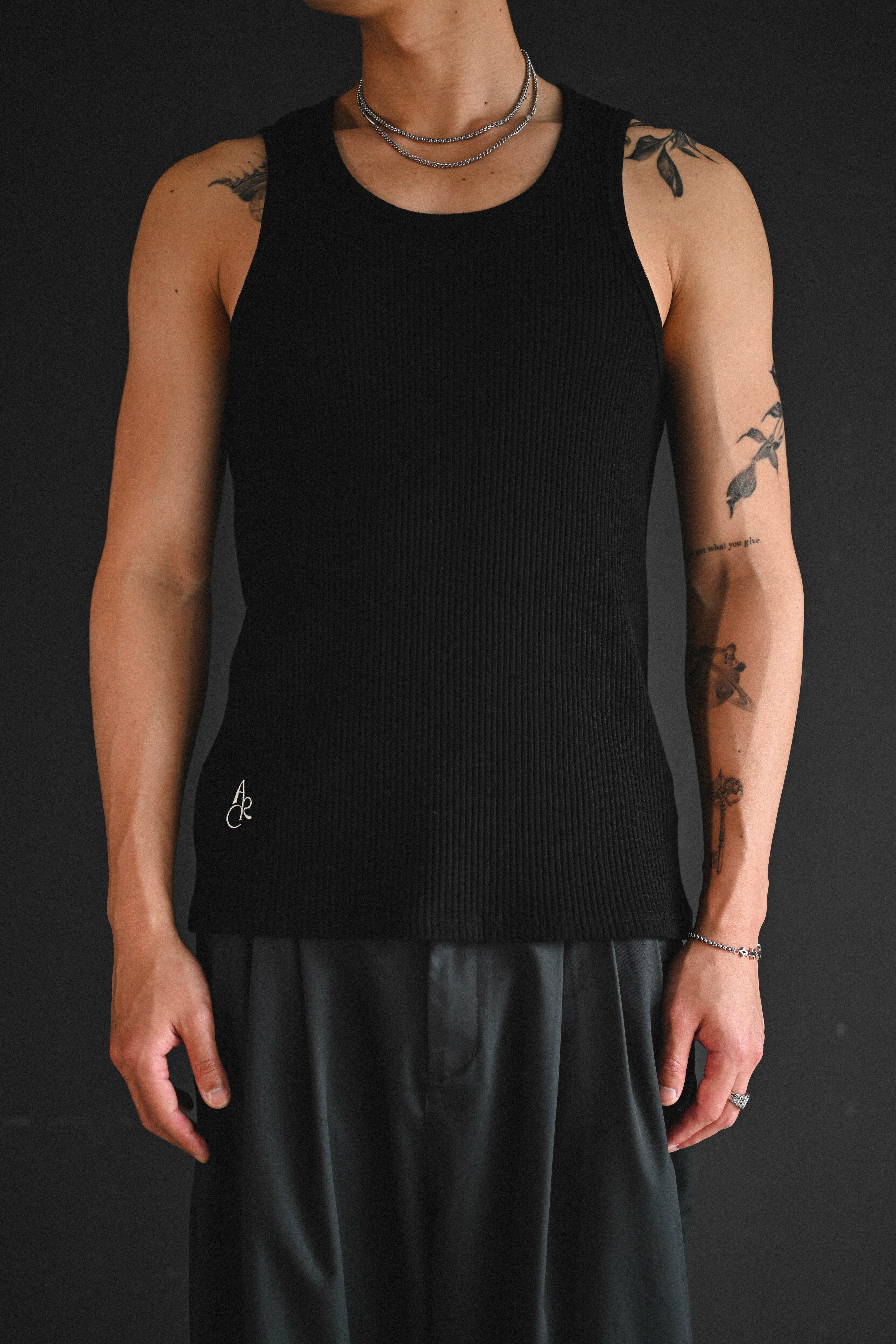 ARC TANK TOP - BLACK