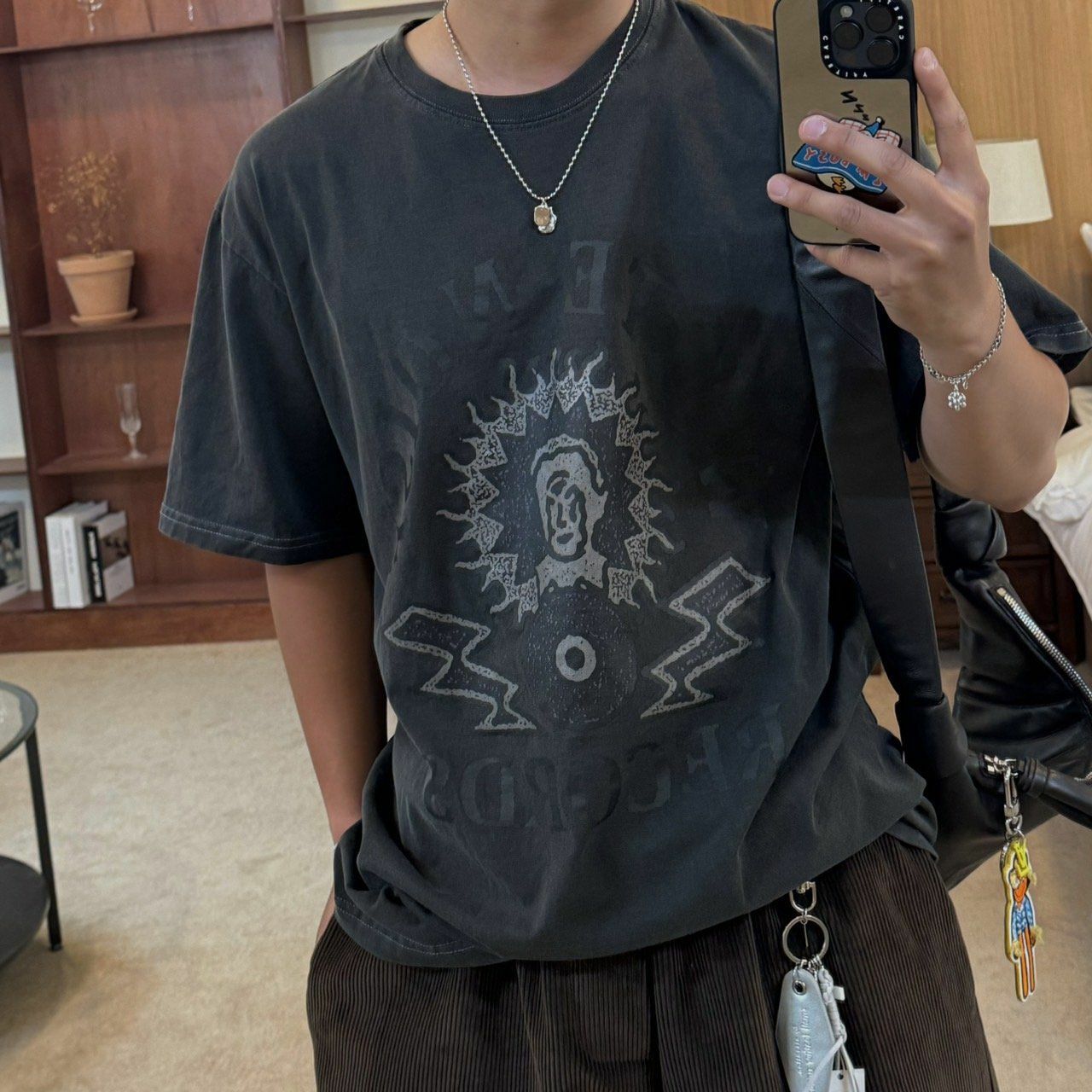 英文字圖案短袖Tee BY ATTENTION-217T