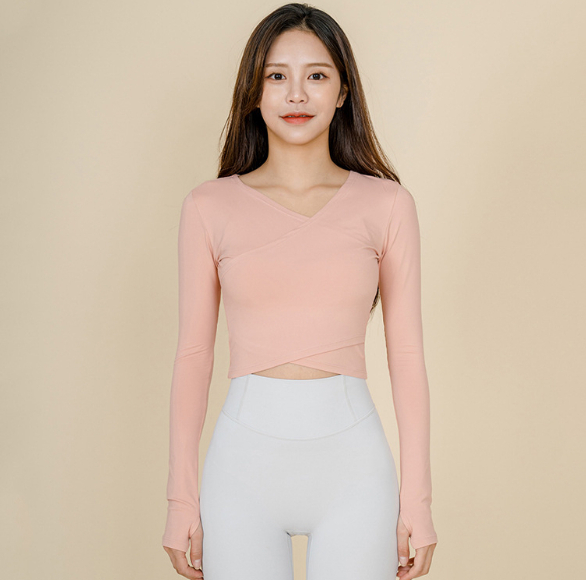 防曬款腰身V領微抓皺運動長袖上衣（三色）