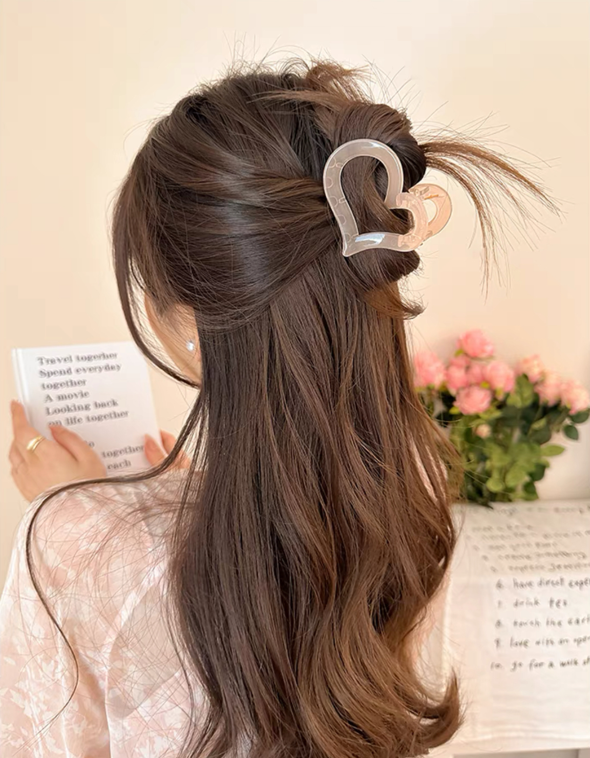 [3 FOR RM10] Champagne Simple Elegant Camellia Heart Hair Claw