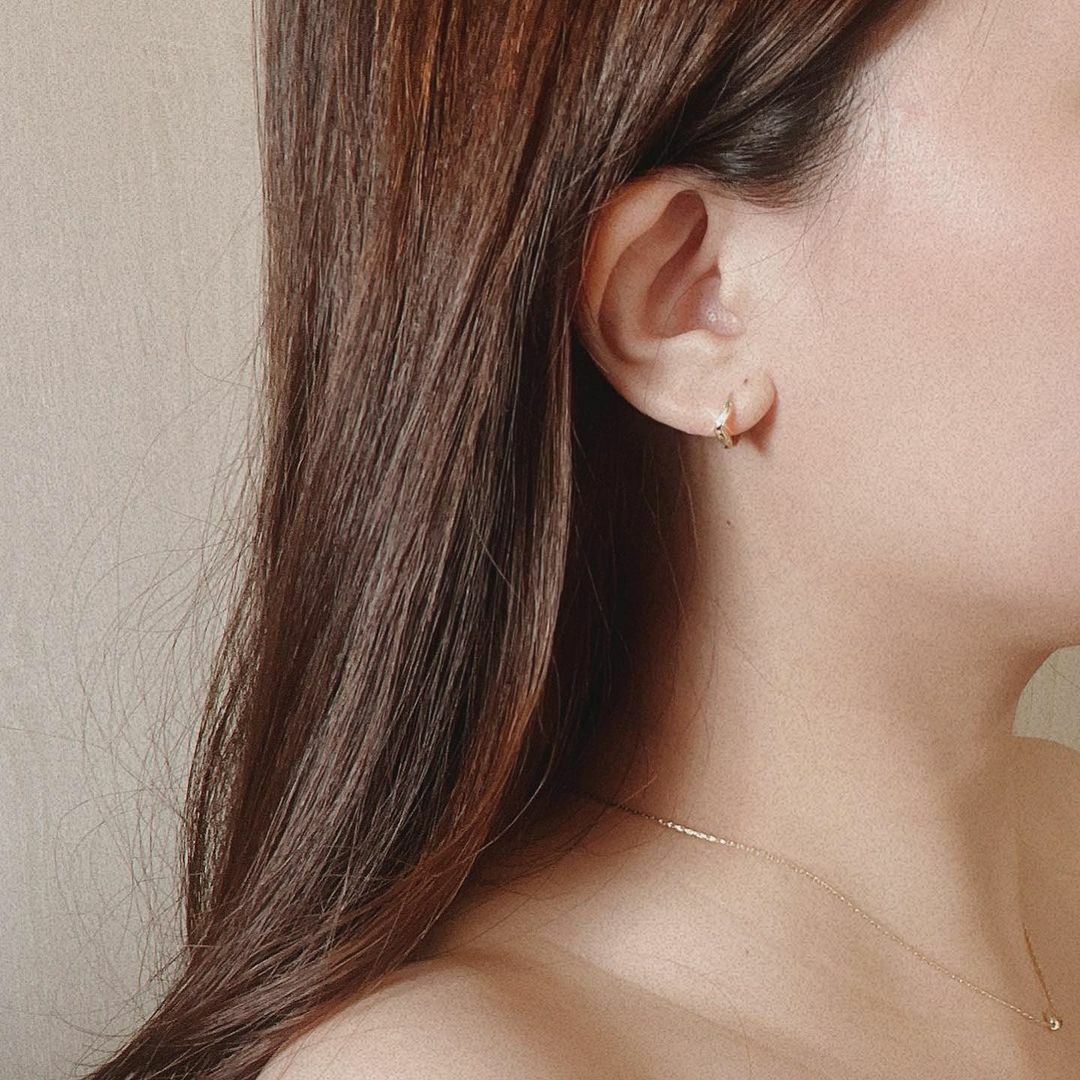 天使翅膀V型珠邊金色耳扣