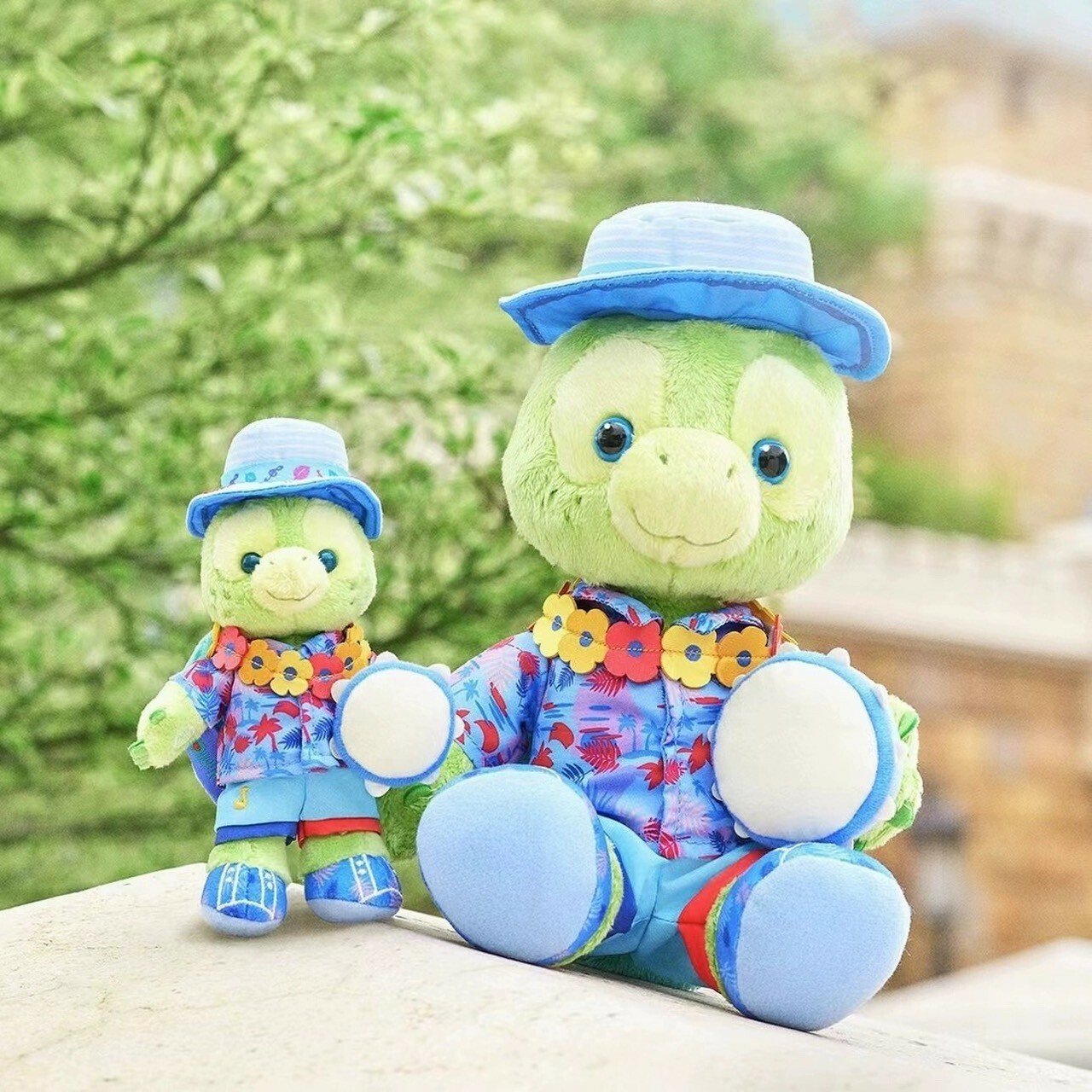 (現貨) 2024 夏日限定 奧樂米拉 海龜 OluMel 絨毛 SS號 娃娃 玩偶 + 鑰匙圈 吊飾 一組 -香港迪士尼樂園