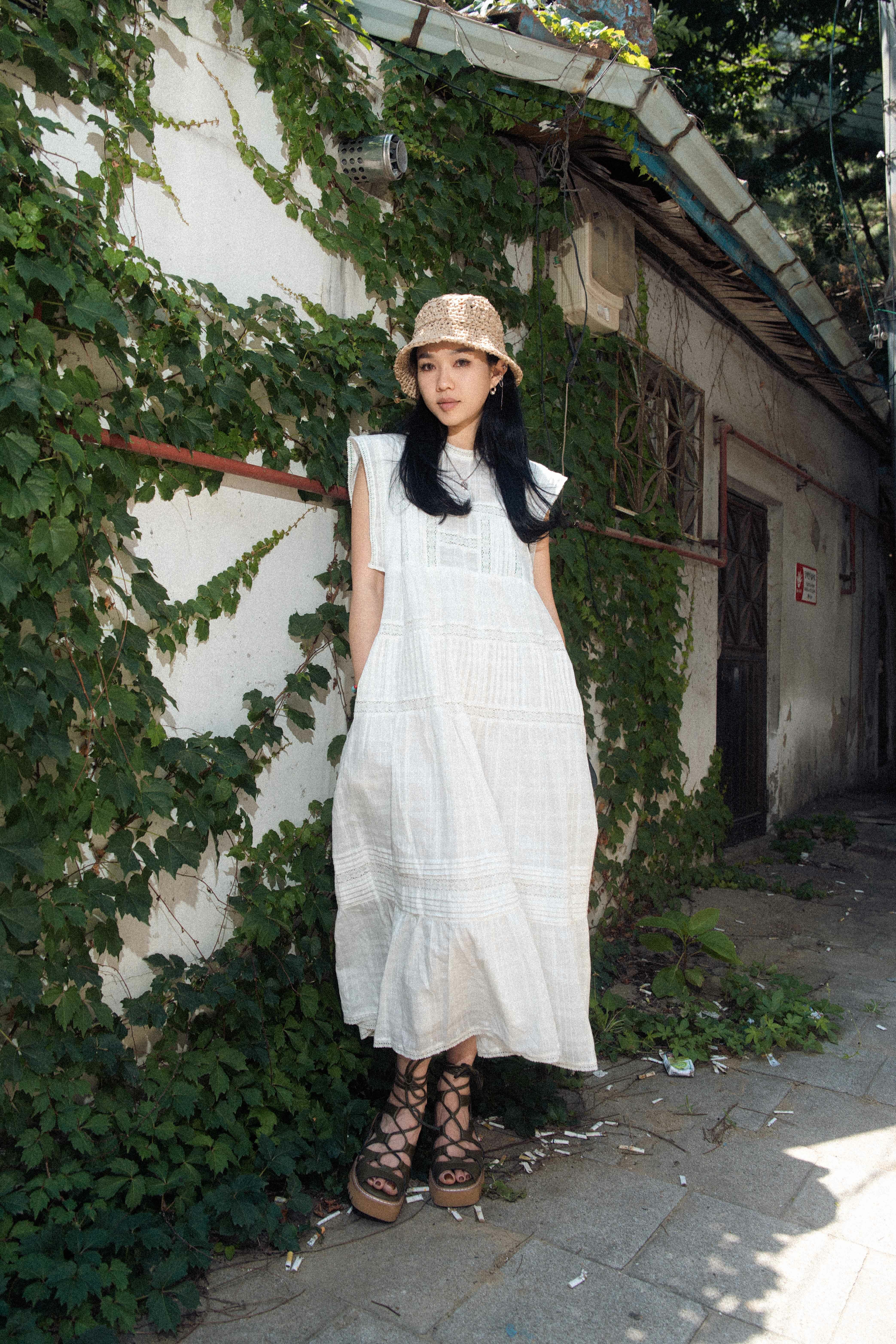 造型 1042（連身裙＋帽）