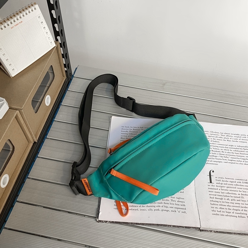 Popular casual crossbody bag, sports backpack, outdoor shoulder bag (green)