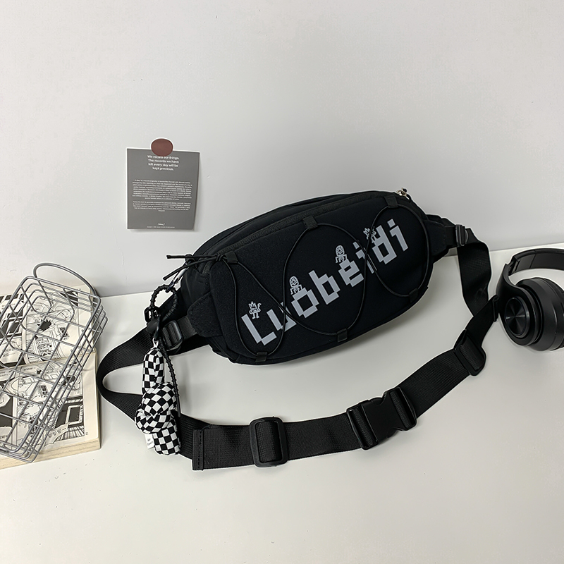 Popular casual crossbody bag, sports backpack, outdoor shoulder bag (black [with black and white checkered keychain pendant])