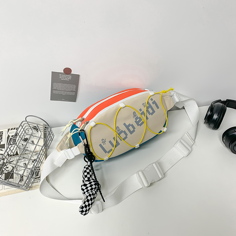 Popular casual crossbody bag, sports backpack, outdoor shoulder bag (green with orange [with black and white checkered keychain pendant])